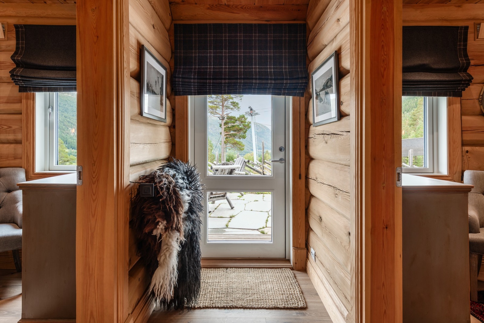 Utgang til skiferplatting Galleribilde