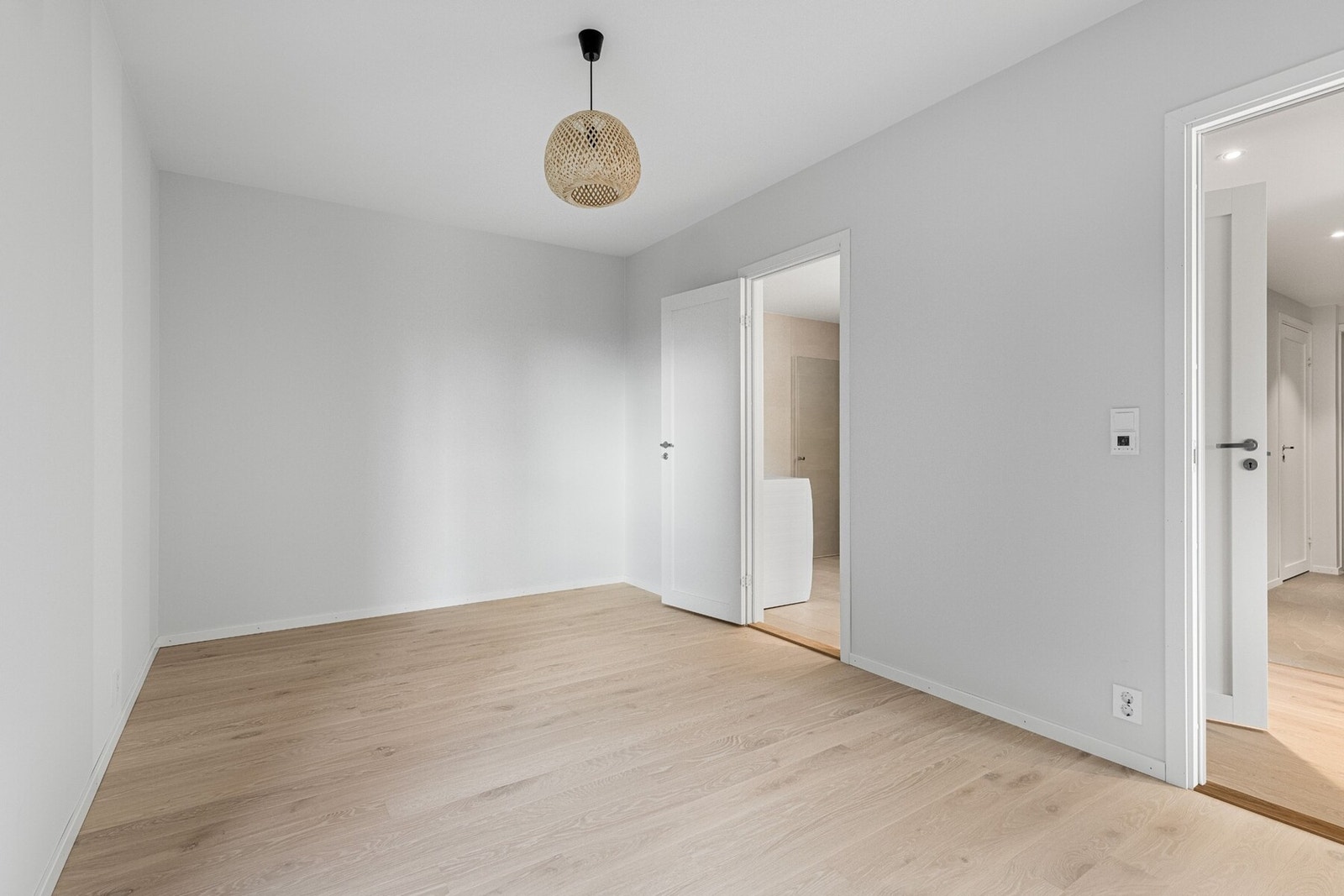 Leiligheten har tre fine soverom - ett stort og to litt mindre. Galleribilde