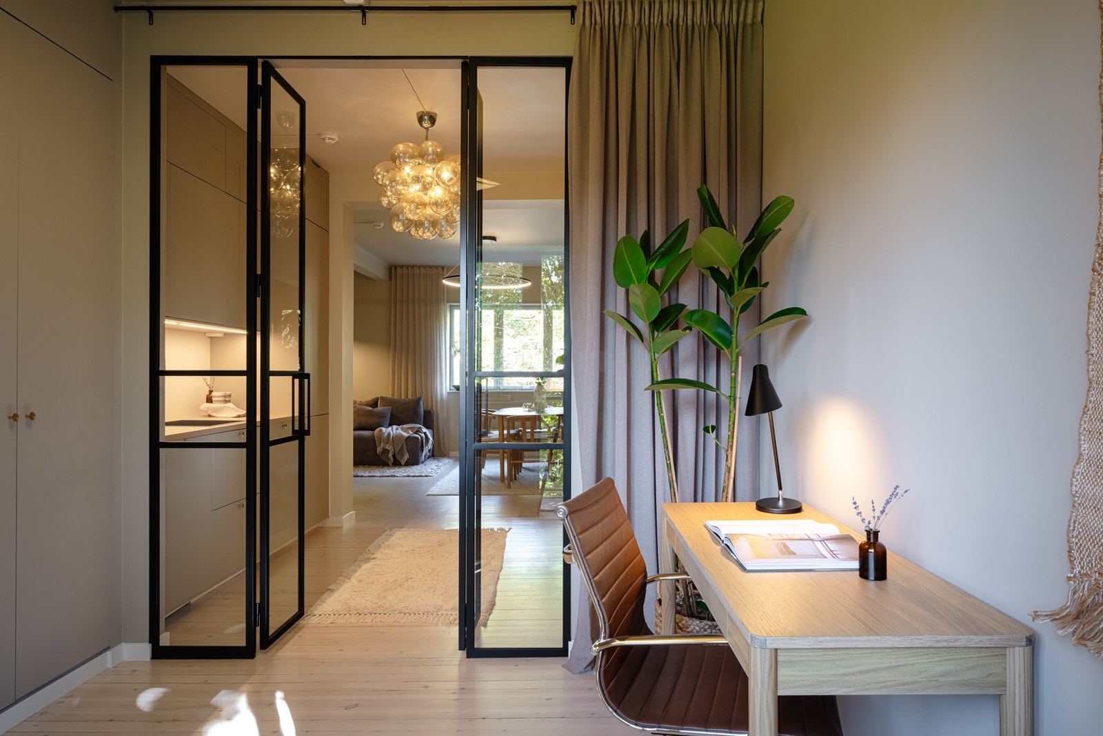 Rommet er perfekt som barnerom, gjesterom og/eller kontor - alt etter ønske og behov. Galleribilde