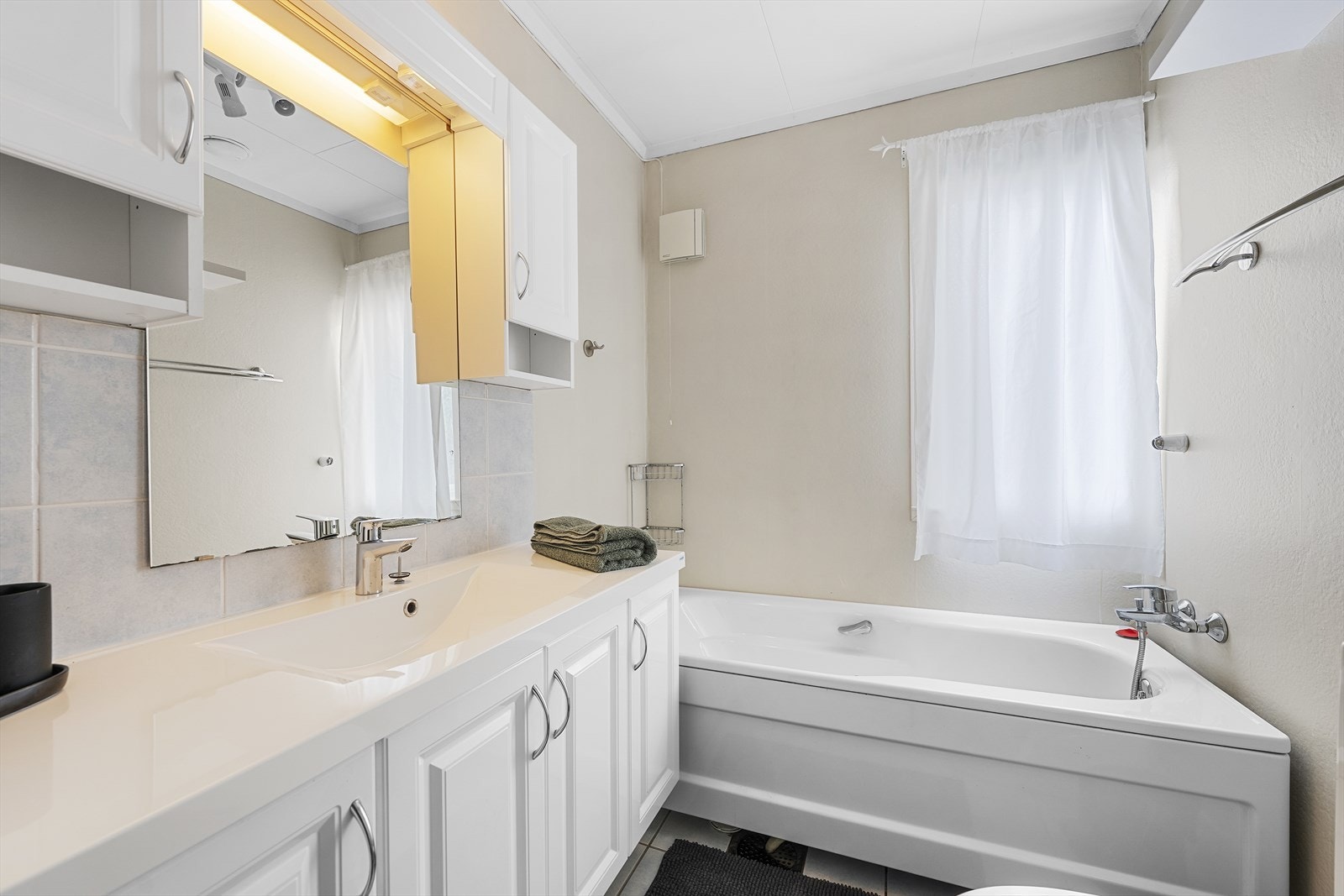 Baderom i 2 etg Galleribilde