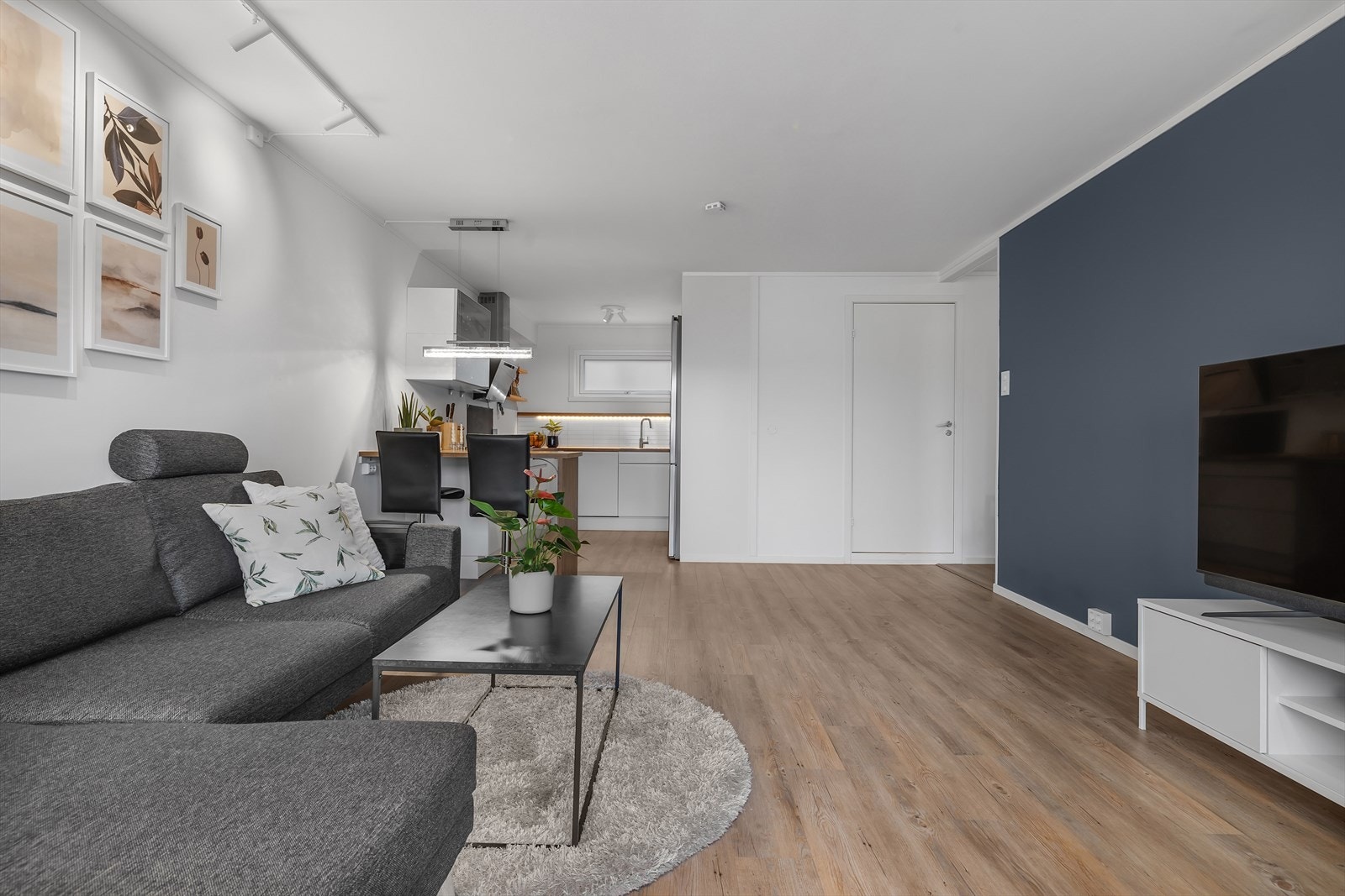 Plass til enkel spisegruppe Galleribilde