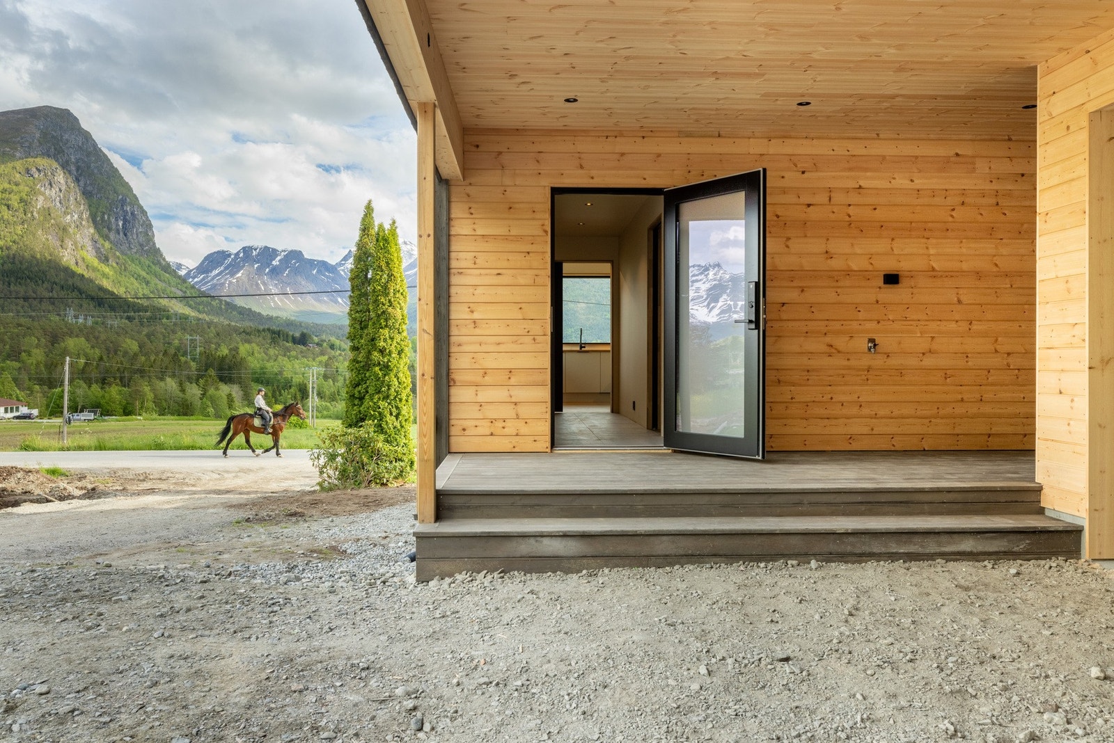 Inngangsparti Galleribilde