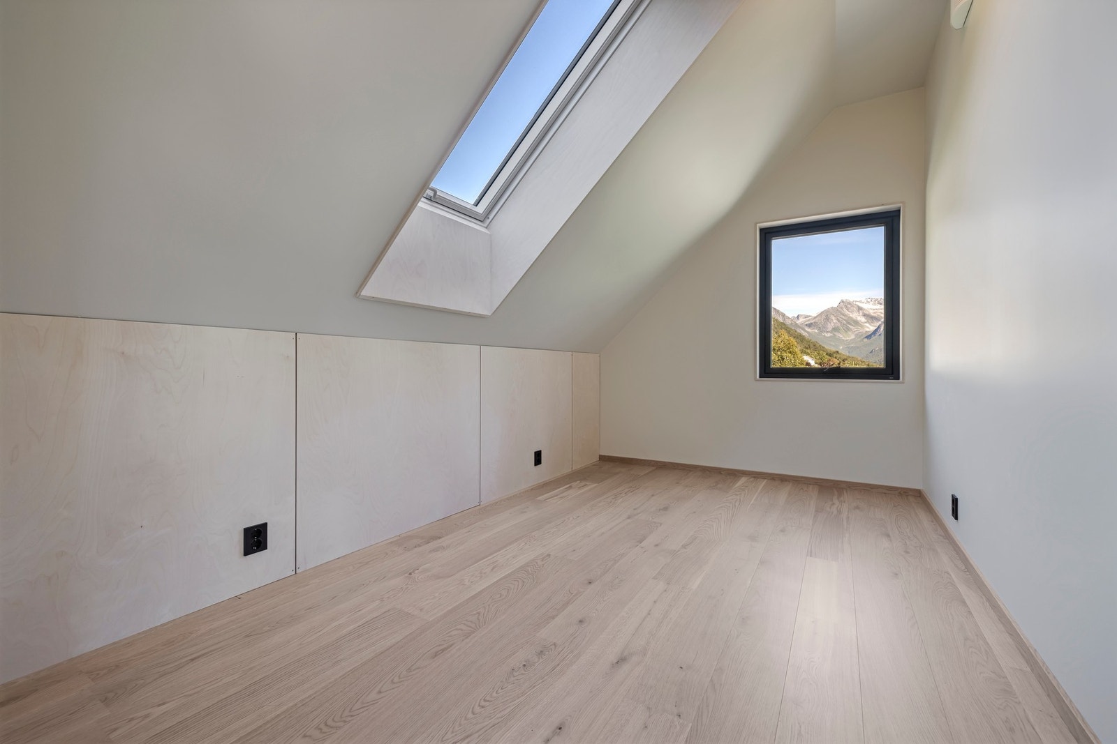 Soverom i 2. etasje Galleribilde