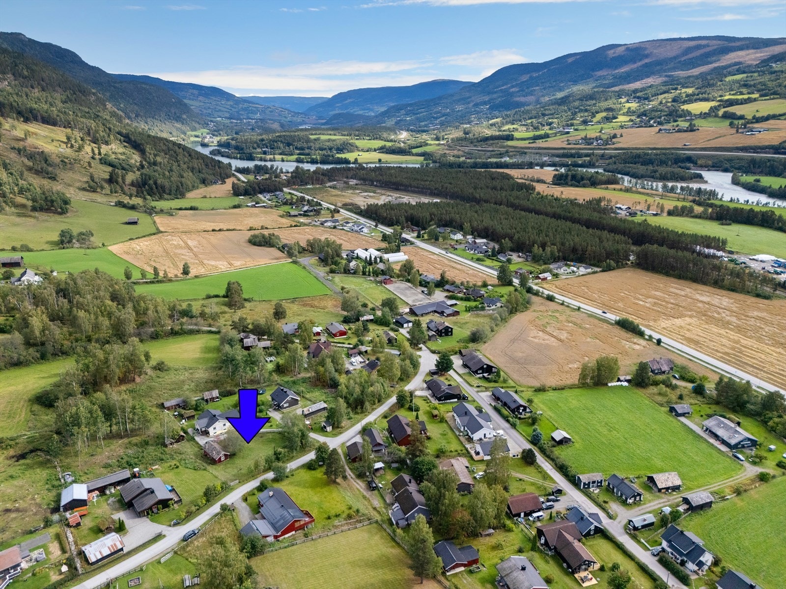 Her bor man i et hyggelig nærmiljø med trygge og barnevennlige omgivelser. Galleribilde