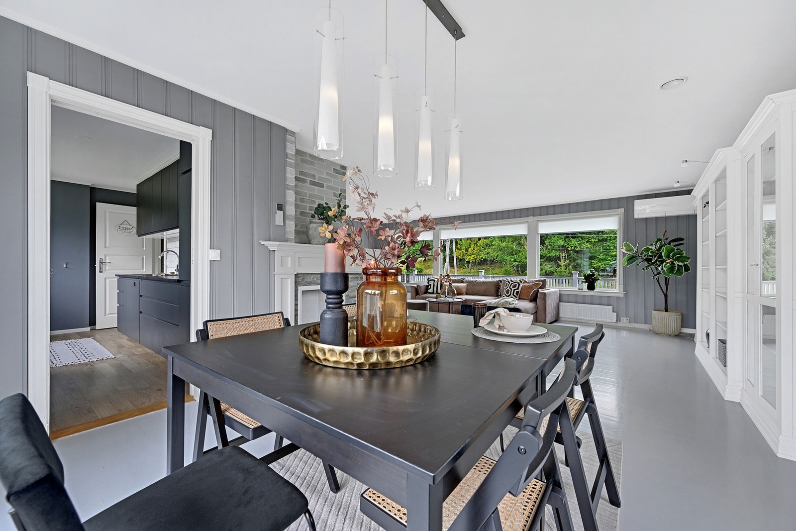 Her har man plass til å samles til hyggelige lag. Galleribilde