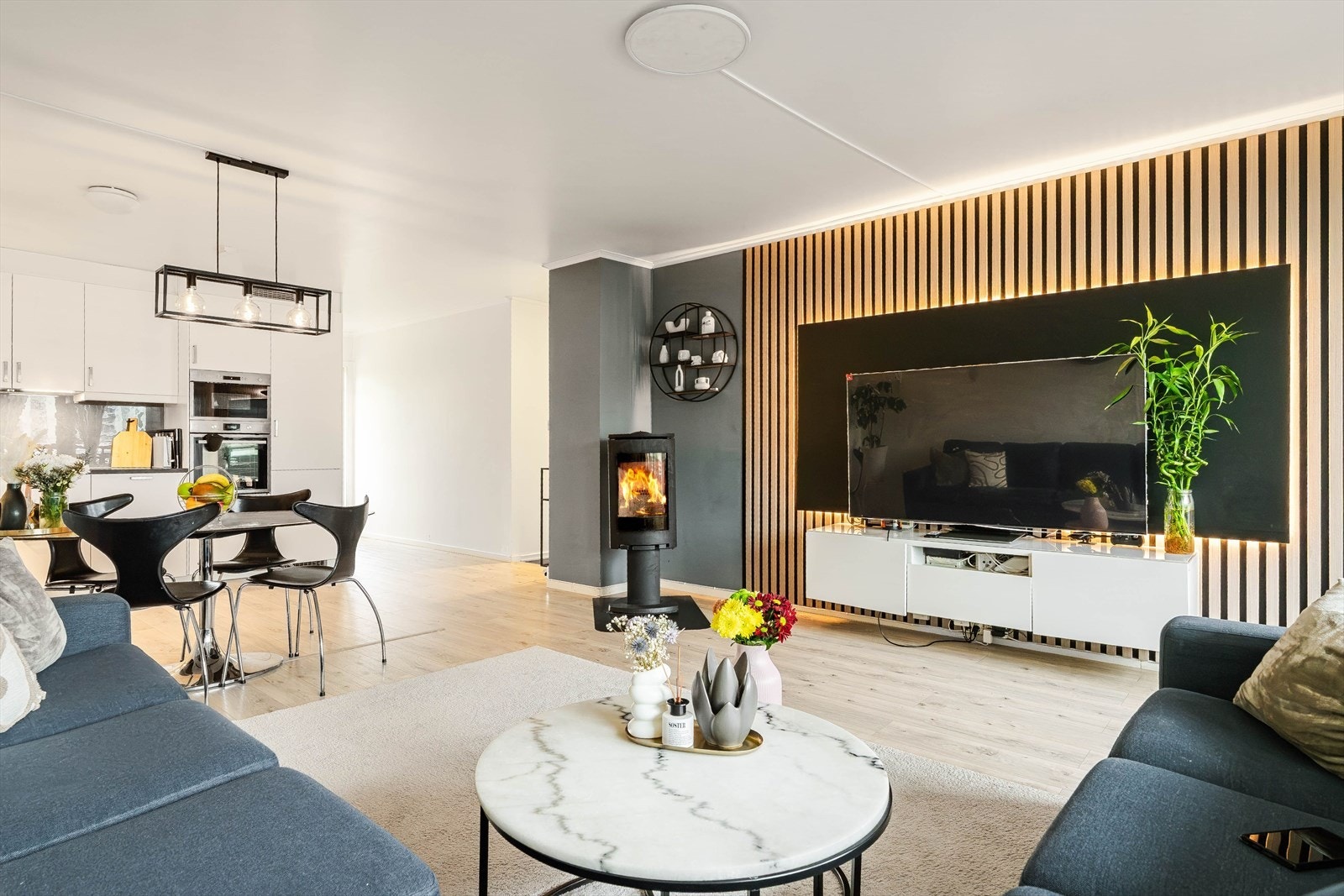 Aktiv Eiendomsmegling v/ Ludvig Bøgseth har gleden av å presentere Romolslia 80! Galleribilde