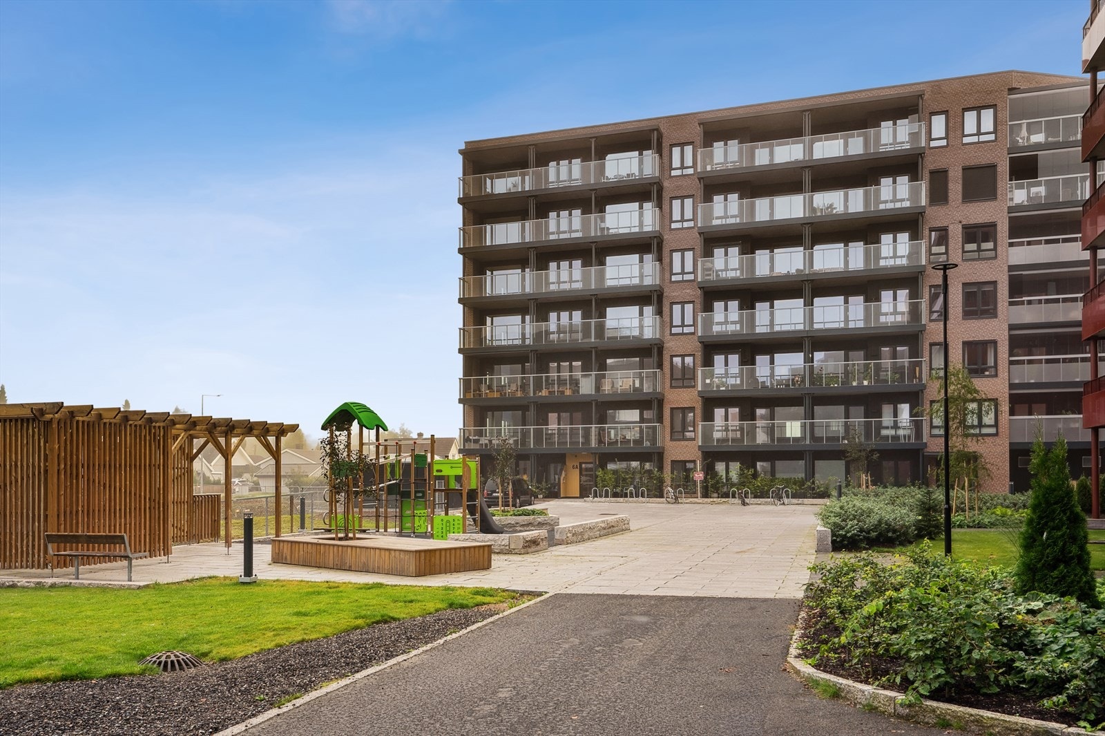 En selveierleilighet med sentral beliggenhet i et rolig og attraktivt område i Jessheim. Galleribilde