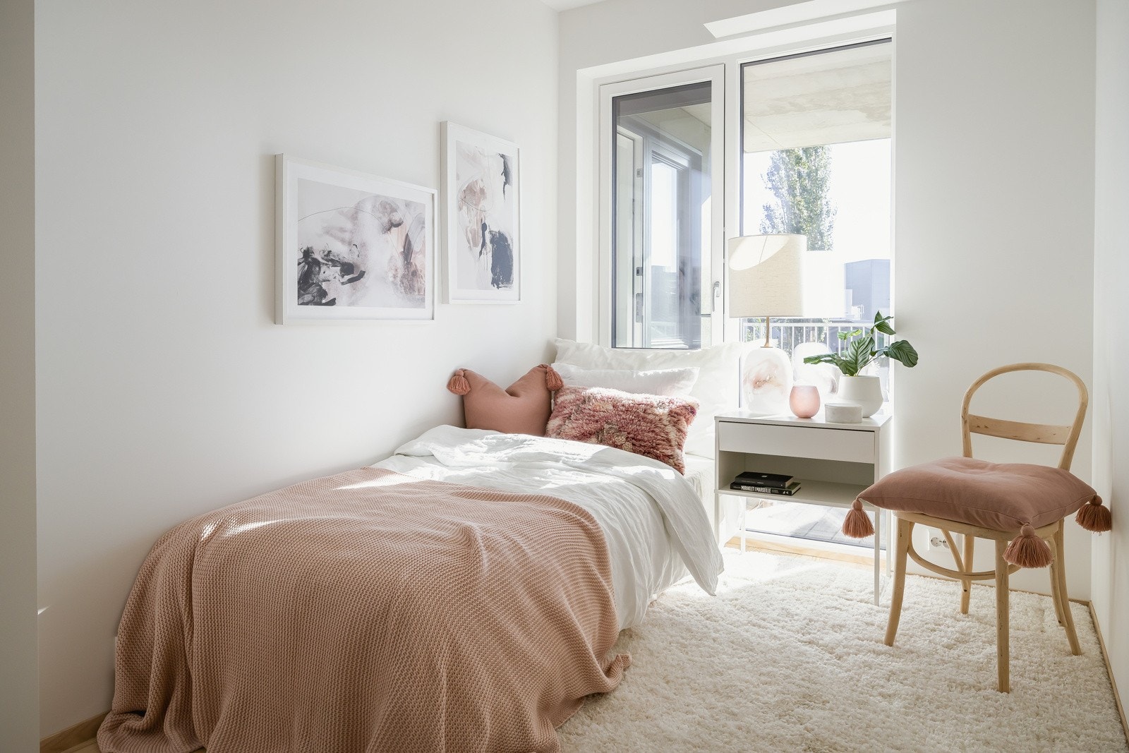 Begge soverommene har praktisk utformelse, og er enkle å møblere etter ønsker og behov. Galleribilde