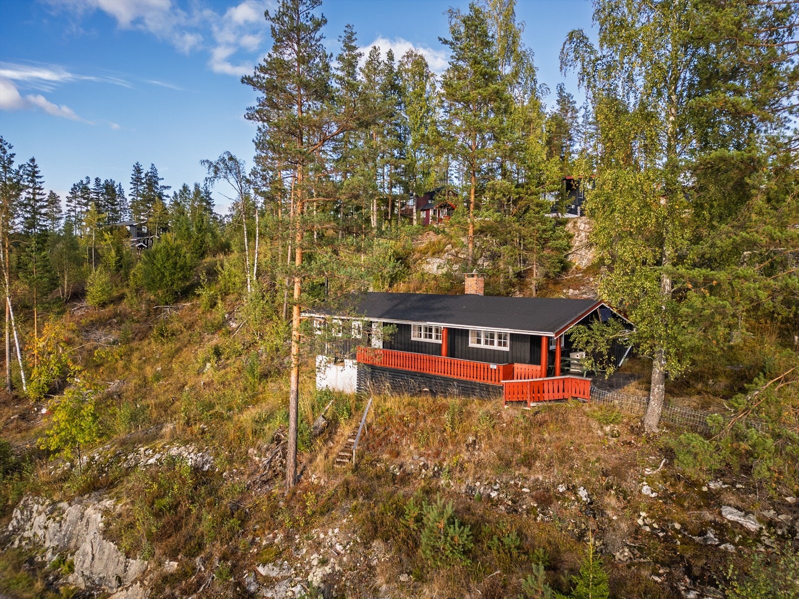 Hytta ligger meget fint og usjenert til Galleribilde