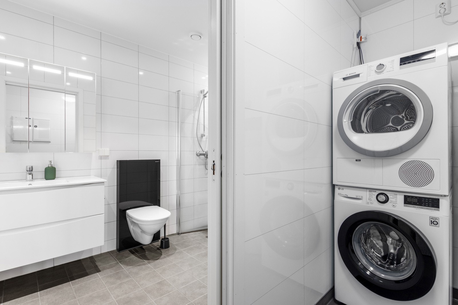 Vaskerom Galleribilde