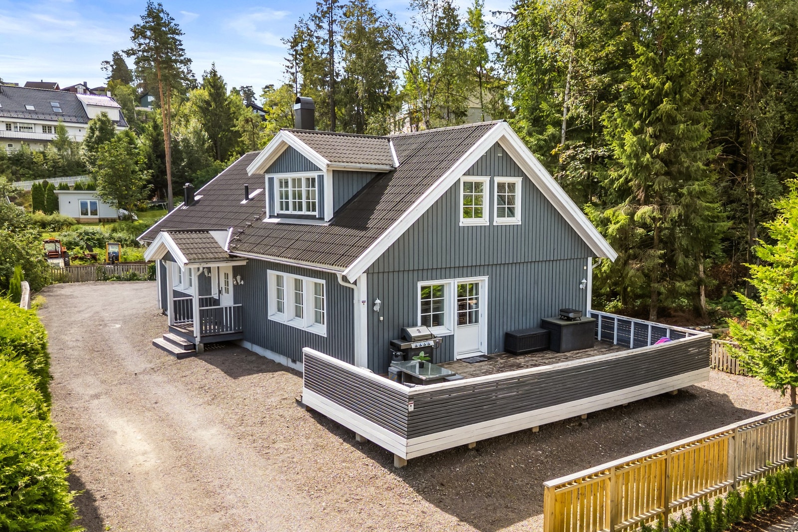 Gjelleråsveien 3B presenteres av PrivatMegleren v/ Chattree Galleribilde