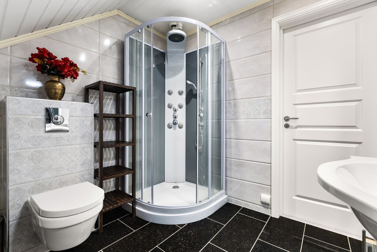 Det er bad både opp og nede. Galleribilde