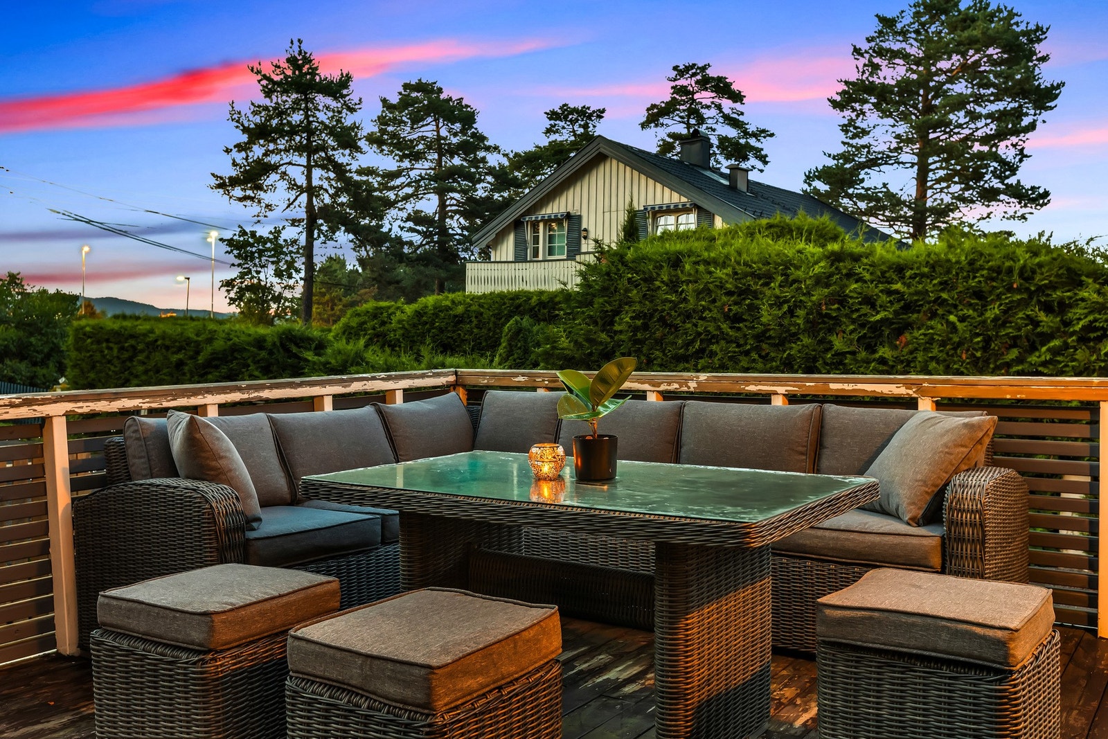 Uteplassen fremstår som en forlengelse av stuen. Galleribilde