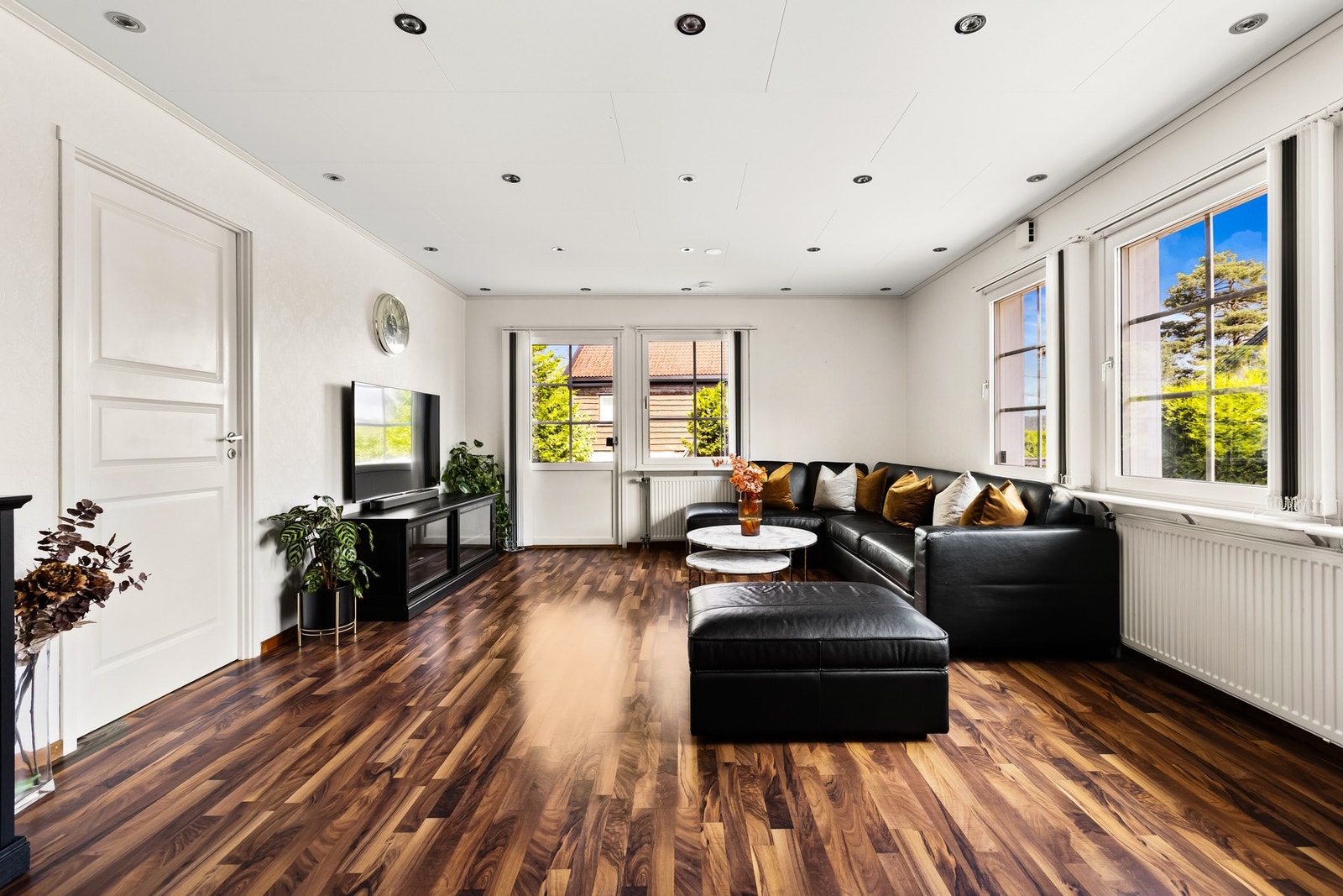 Stuen er der du bruker mest tid, hjemmet oser av en god romfølelse. Galleribilde