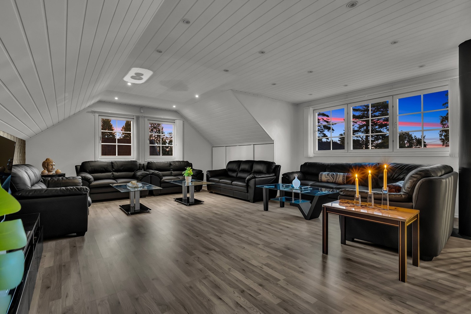 ...og en magisk stue for større sammenkomster. Galleribilde