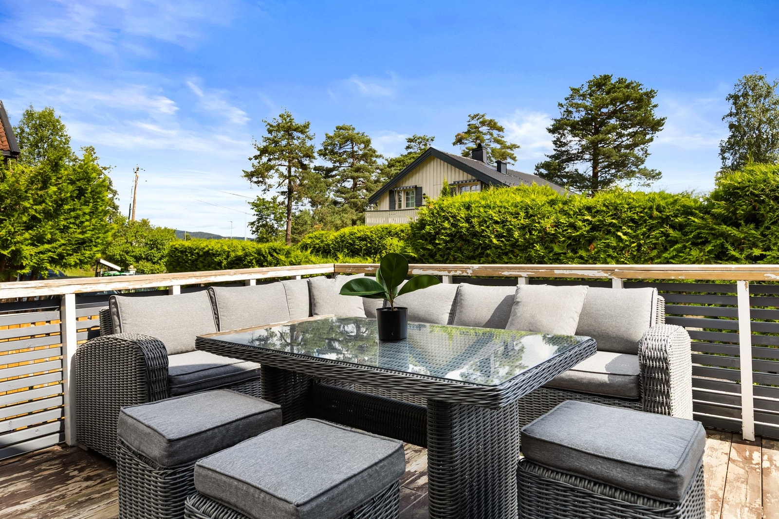 Grønn idyll, lite innsyn og usjenert beliggenhet. Galleribilde