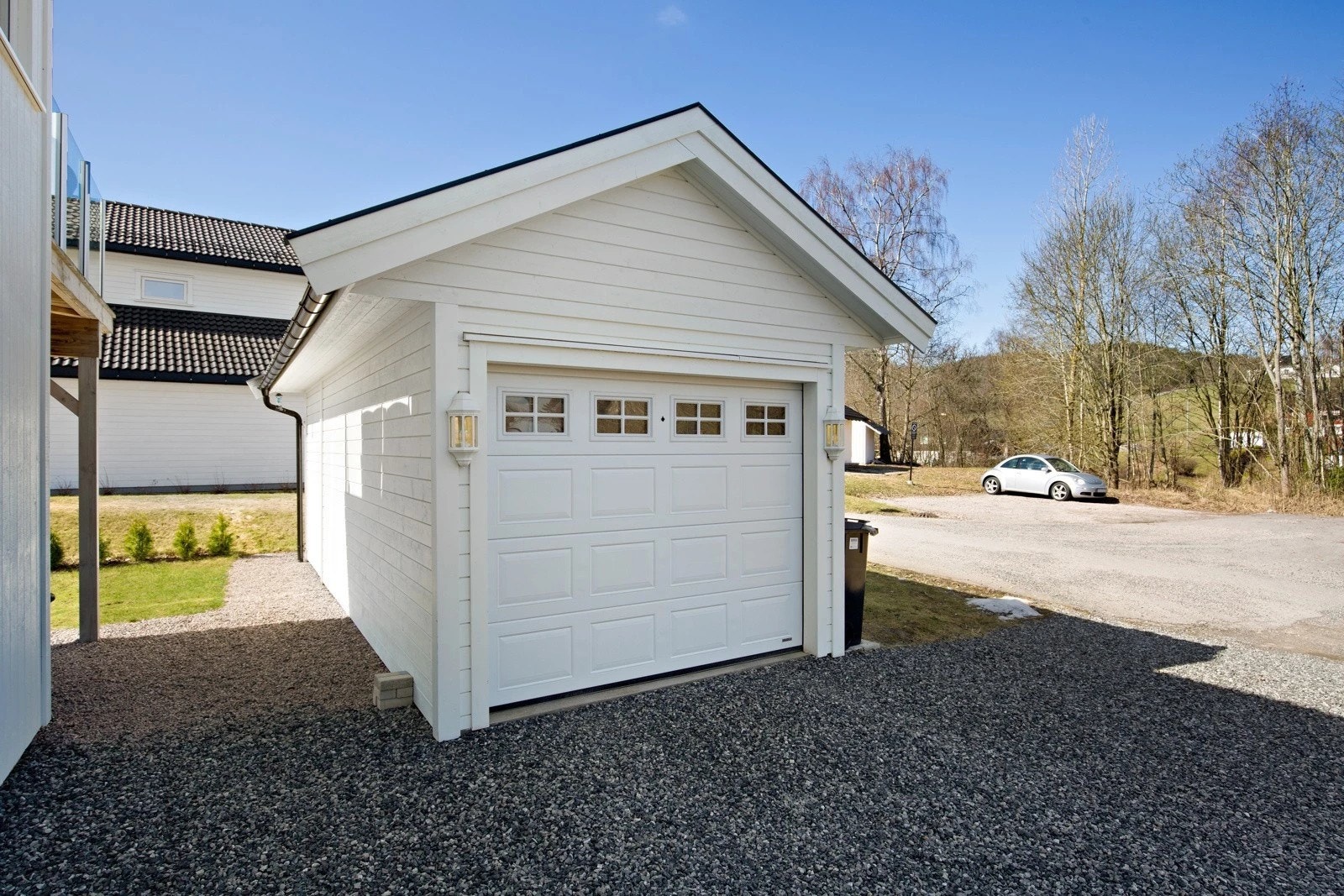 I nærområdet finner du også flotte turområder som Kverndammen, Pors løypa og Hvitsteinskjenn - perfekte for både hverdagslige gåturer og Galleribilde