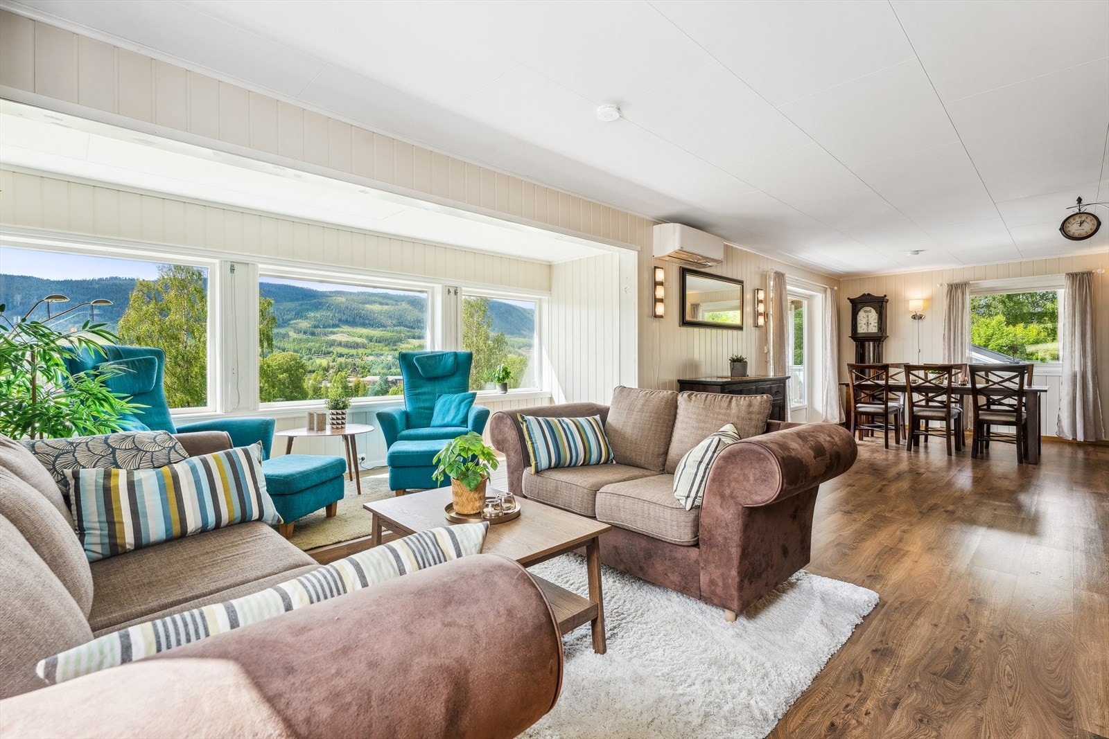 Godt med dagslys inn. Galleribilde