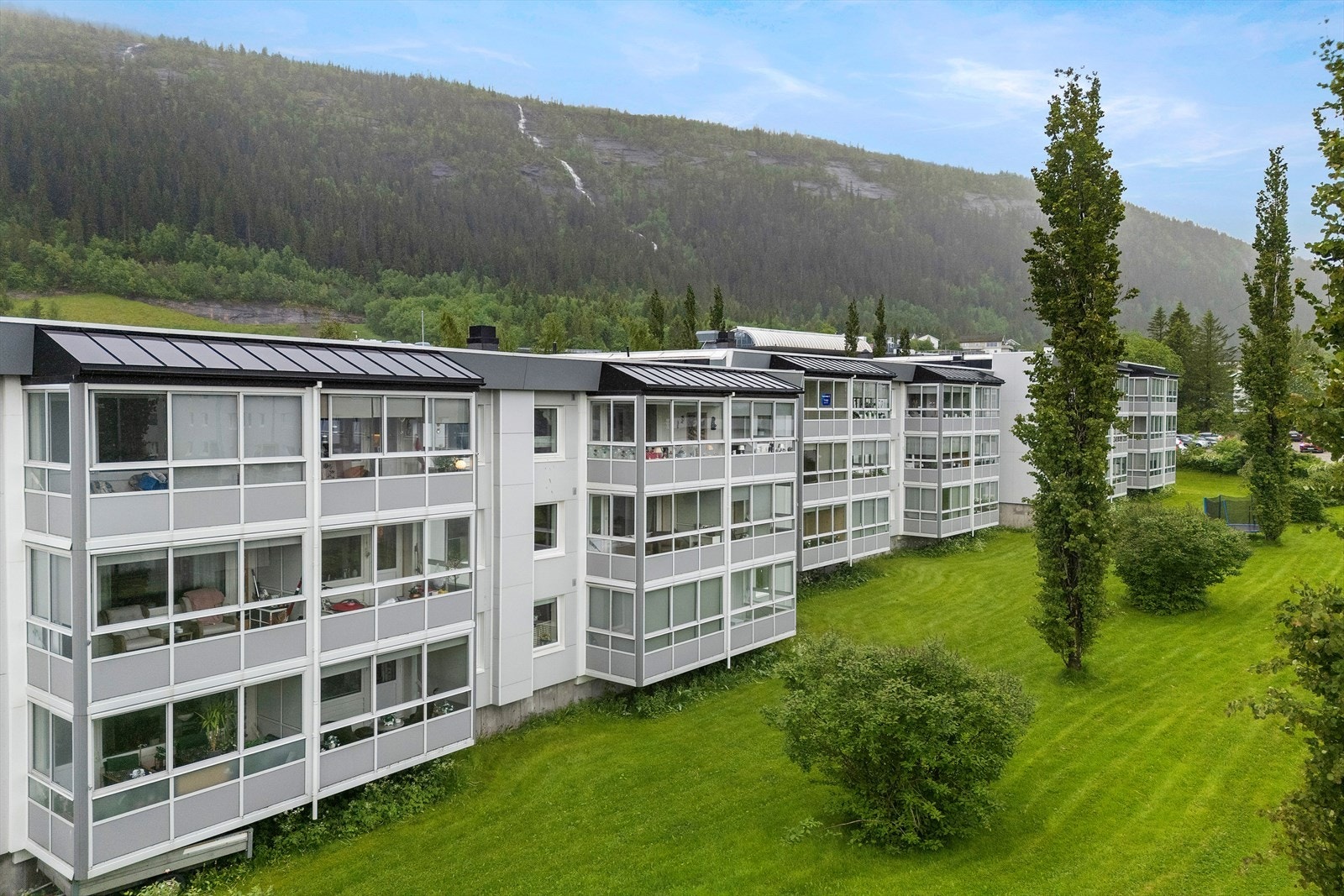 En innbydende og gjennomført bolig som er klar for innflytting! Galleribilde