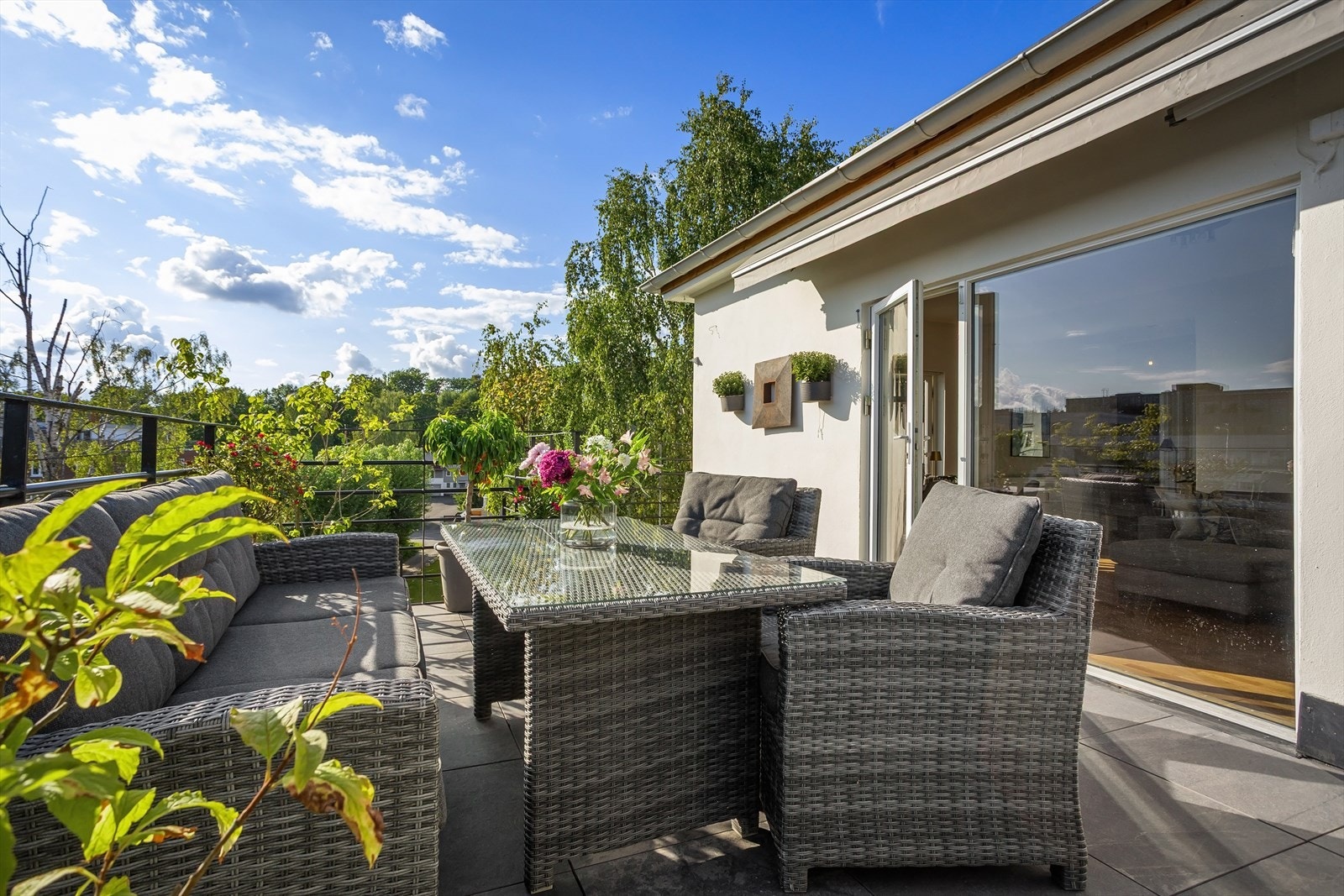 Elektrisk markise installert Galleribilde