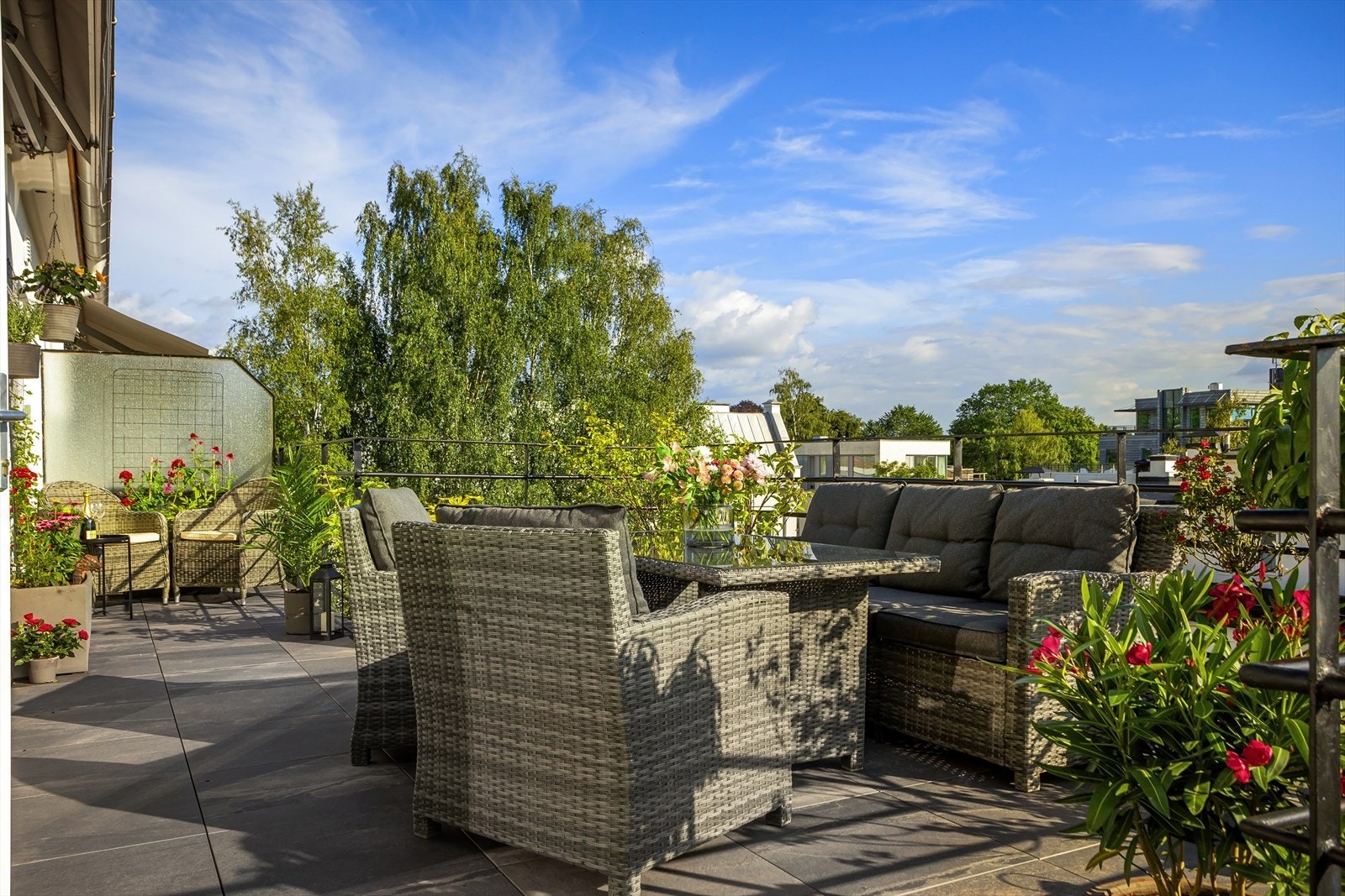 Sjelden toppleilighet med 270 graders omkransende takterrasse Galleribilde