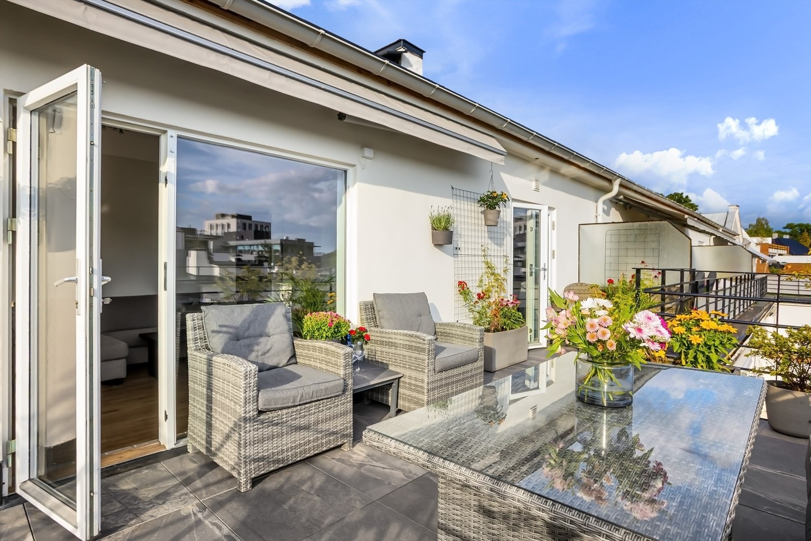 Flere muligheter for møblering ute Galleribilde