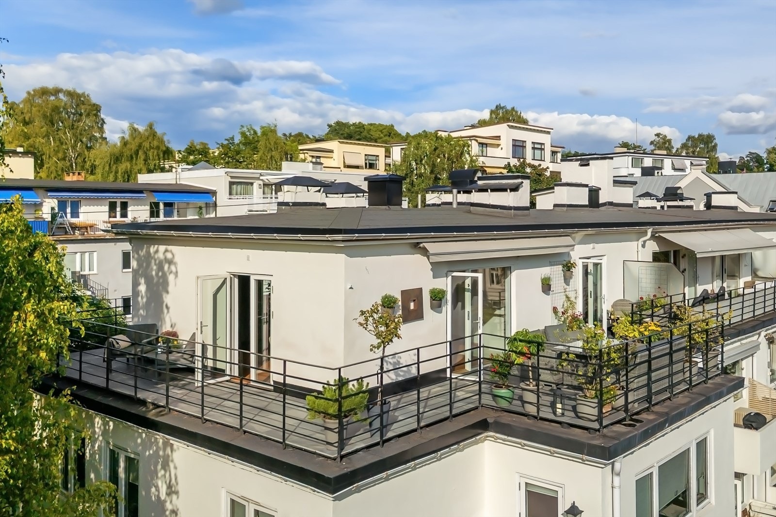 Velkommen til Thunes vei 10B presentert av Bjørn Johan Grini v/ Nordvik Bygdøy allé Galleribilde