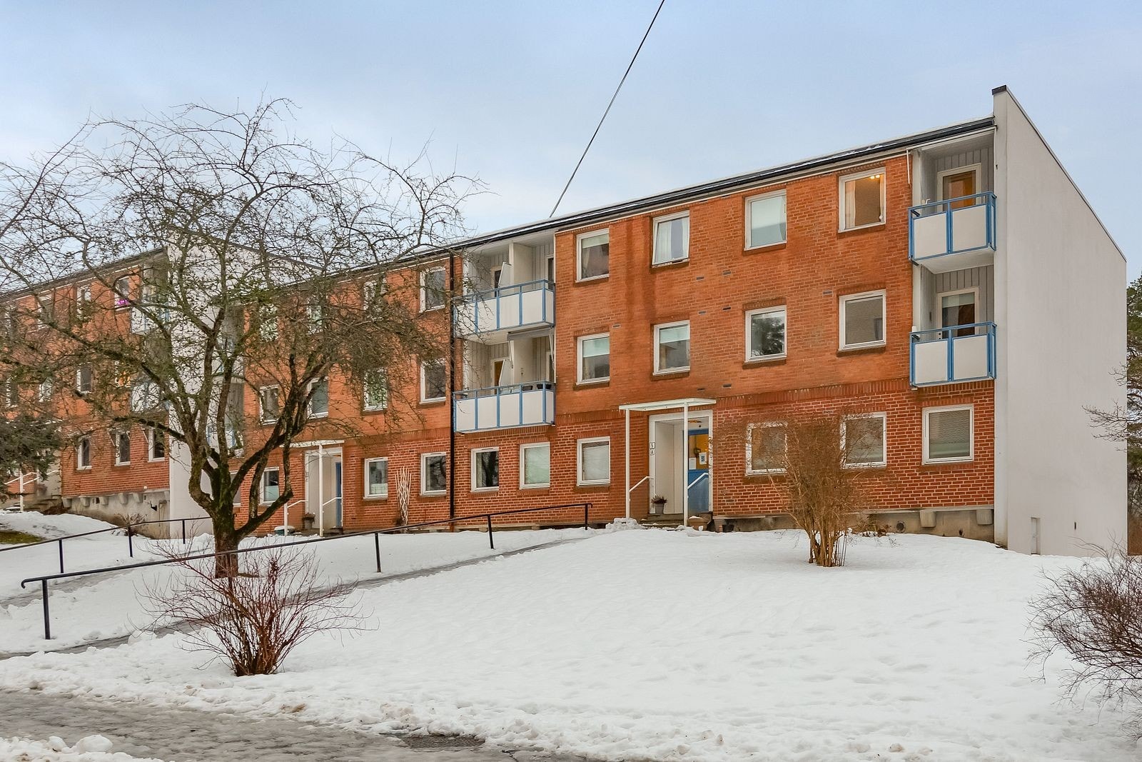 Fasade til Folke Bernadottes vei 5 A Galleribilde