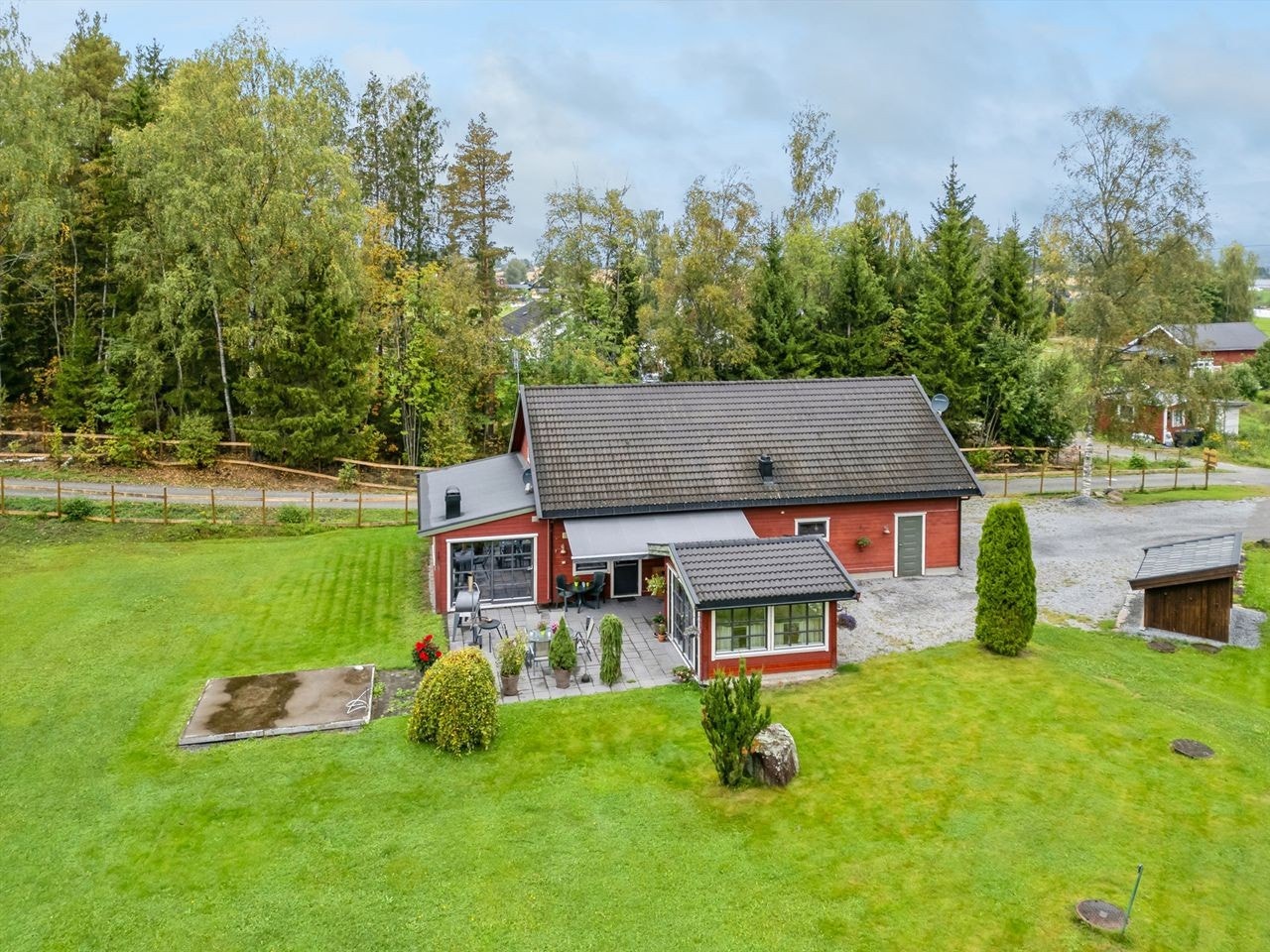 Området byr på gode turmuligheter med nærhet til skog og mark. Galleribilde