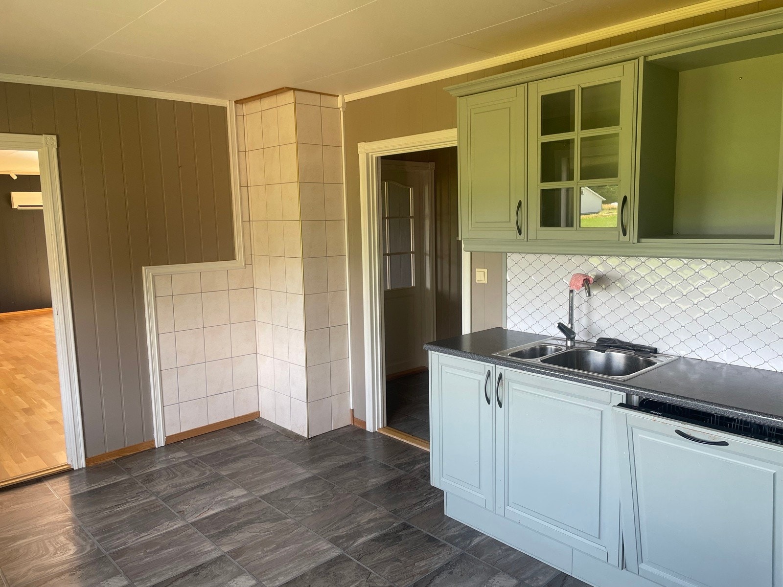 Kjøkken Våningshus Galleribilde