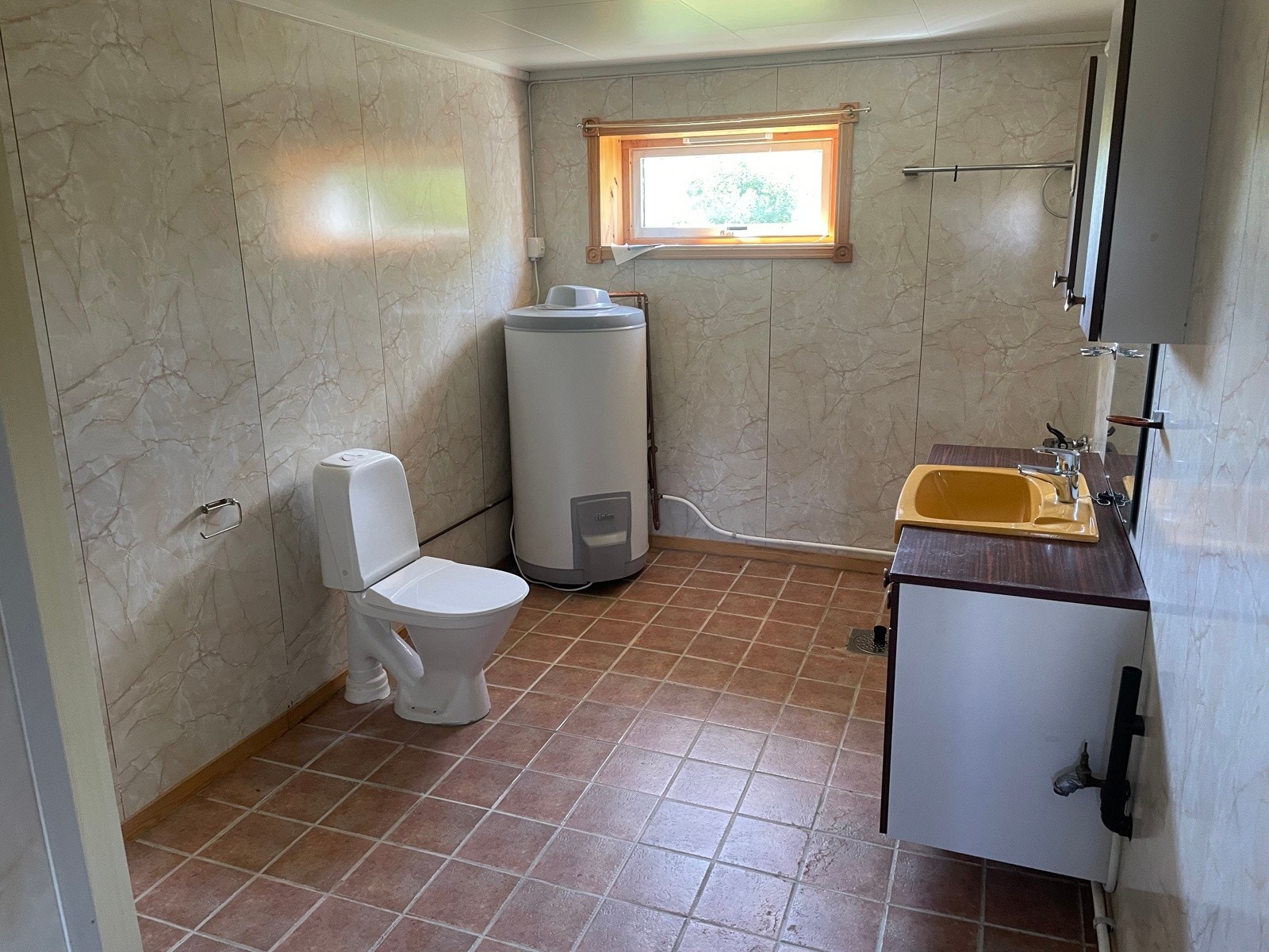 Bad sokkel Våningshus Galleribilde