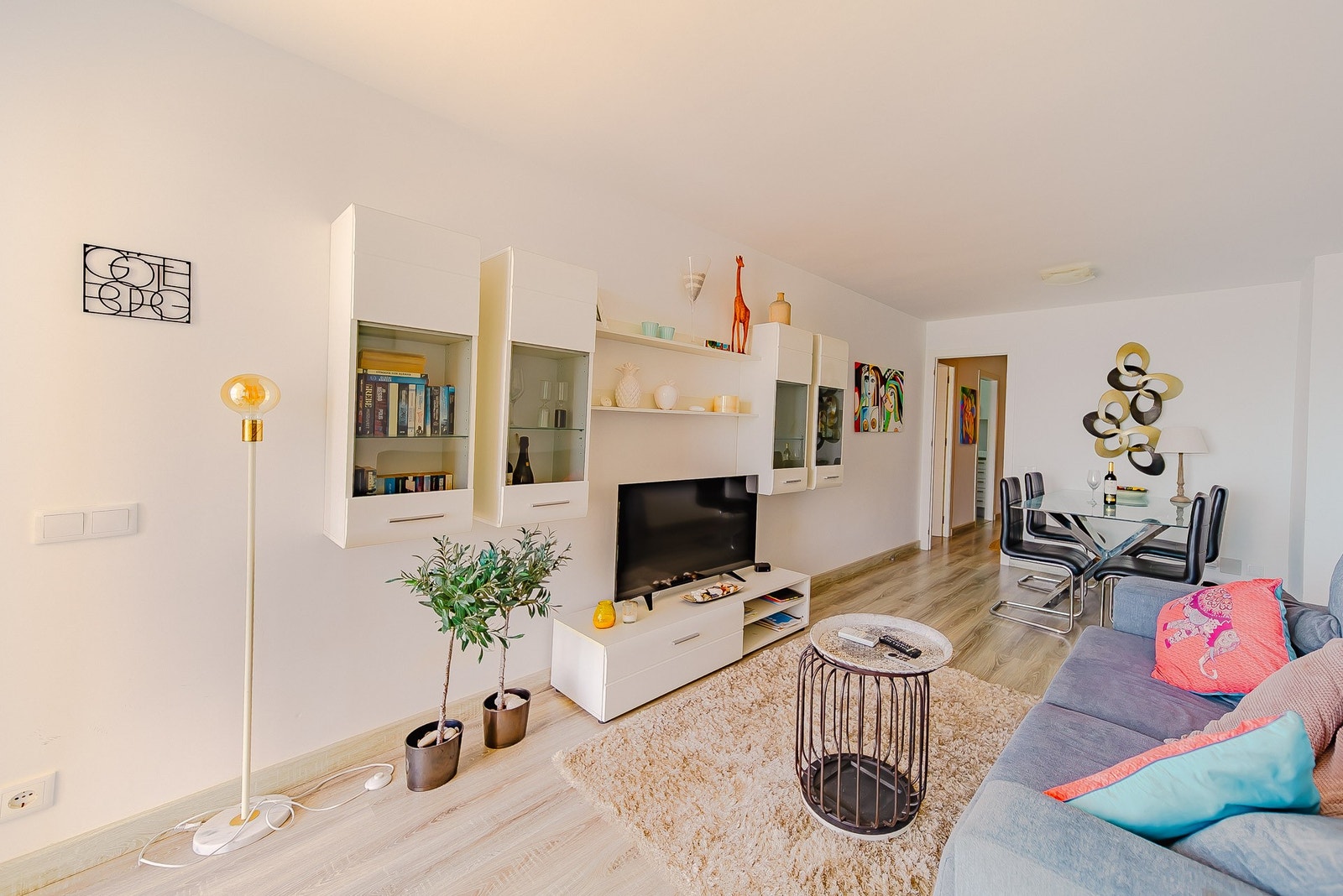 Image 2 Galleribilde