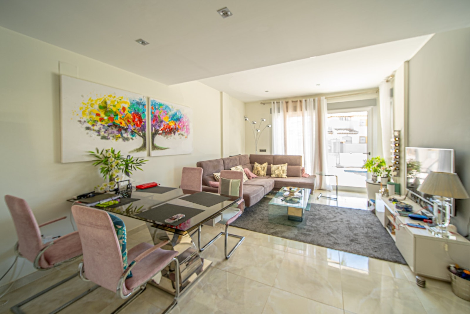 Image 4 Galleribilde