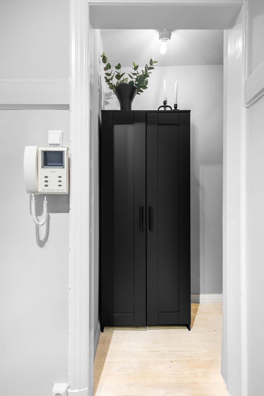Garderobe/vaskerom. Galleribilde