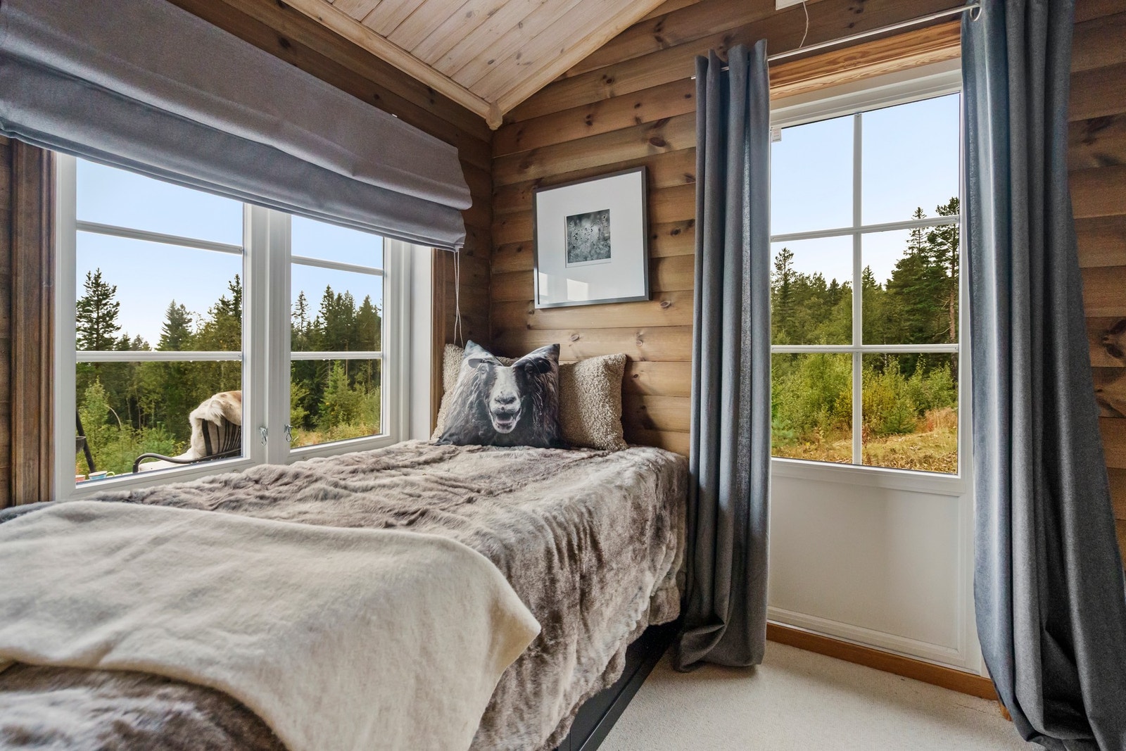 Soverom 2 - Et lunt rom hvor du kan trekke deg tilbake etter en aktiv dag på fjellet. Galleribilde