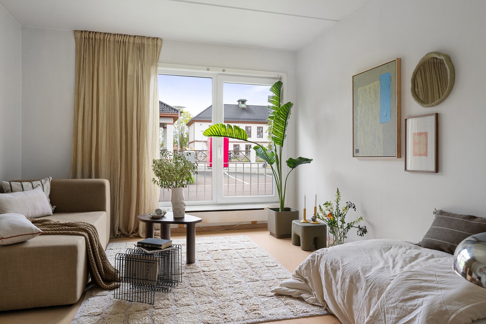 Cecilia Johansen v/ EIE eiendomsmegling ønsker velkommen til Teisenveien 5E! Galleribilde