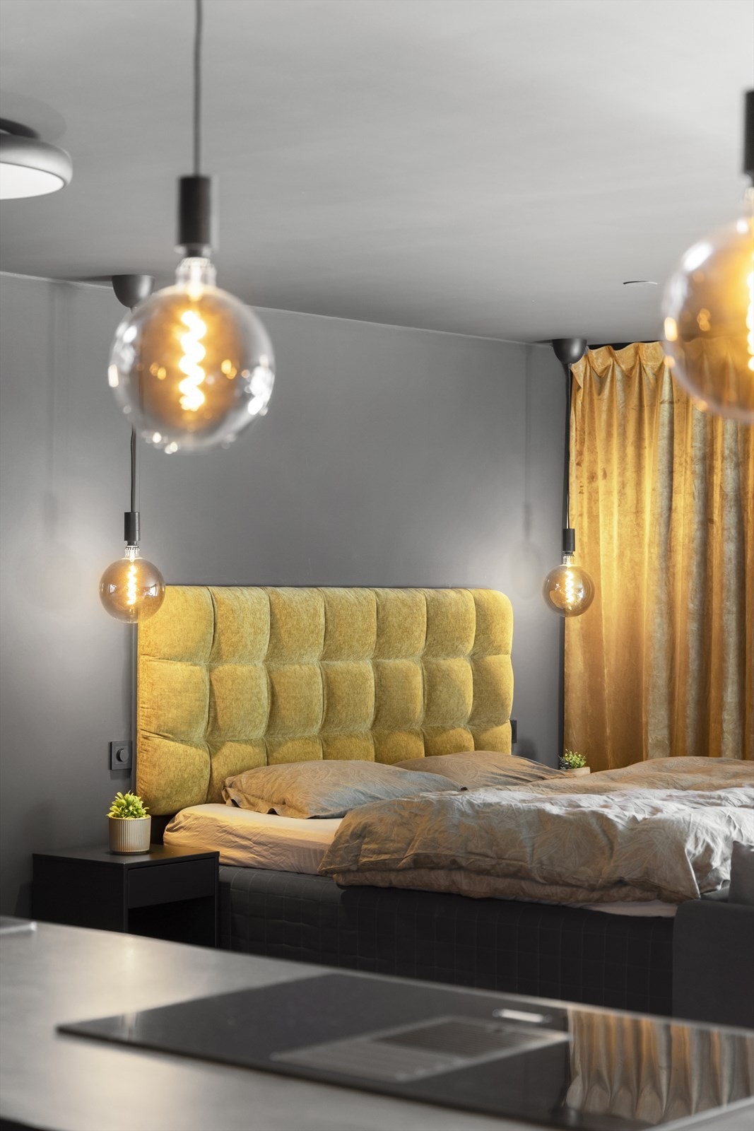 Rommet er stort nok til at du enkelt kan integrere en seng eller sovesofa uten at det føles trangt. Galleribilde