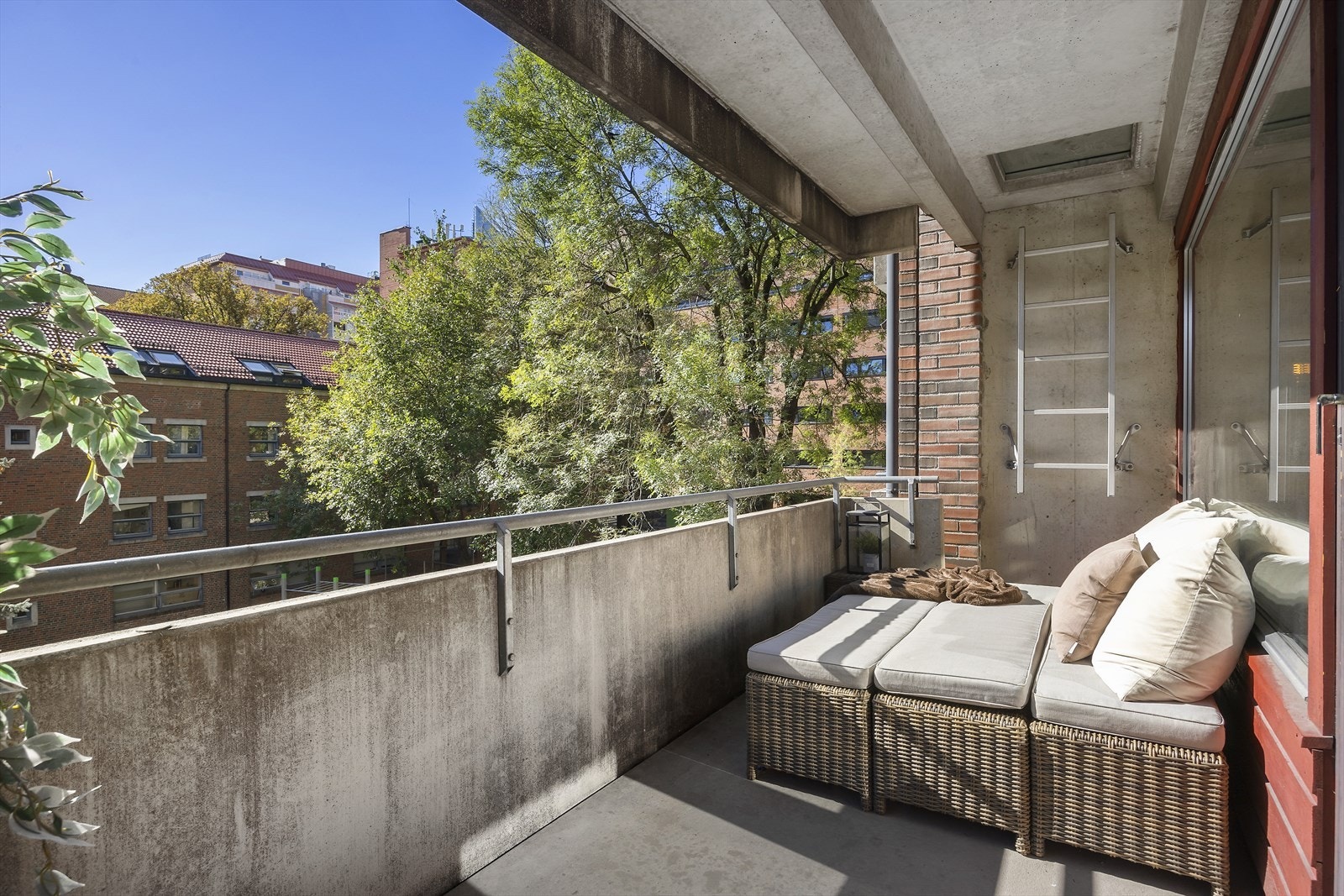 Moderne 1-roms fra 2024 m/balkong, nytt kjøkken, oppusset bad og attraktiv beliggenhet på Grønland. Galleribilde