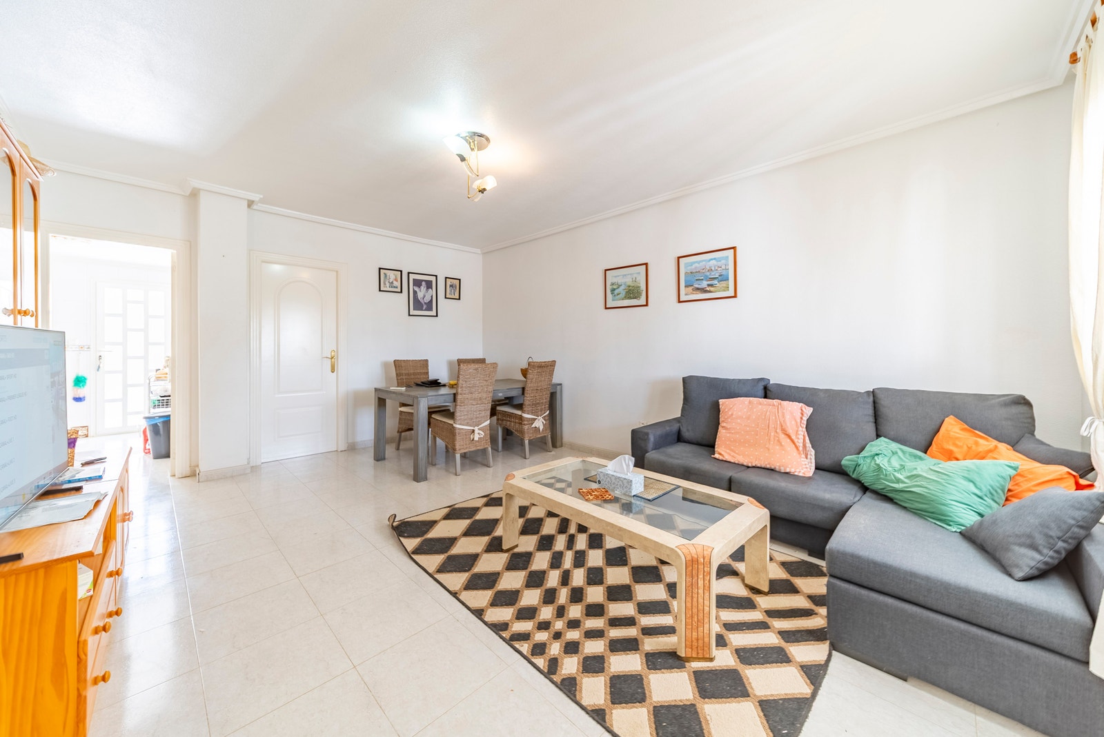 Image 2 Galleribilde