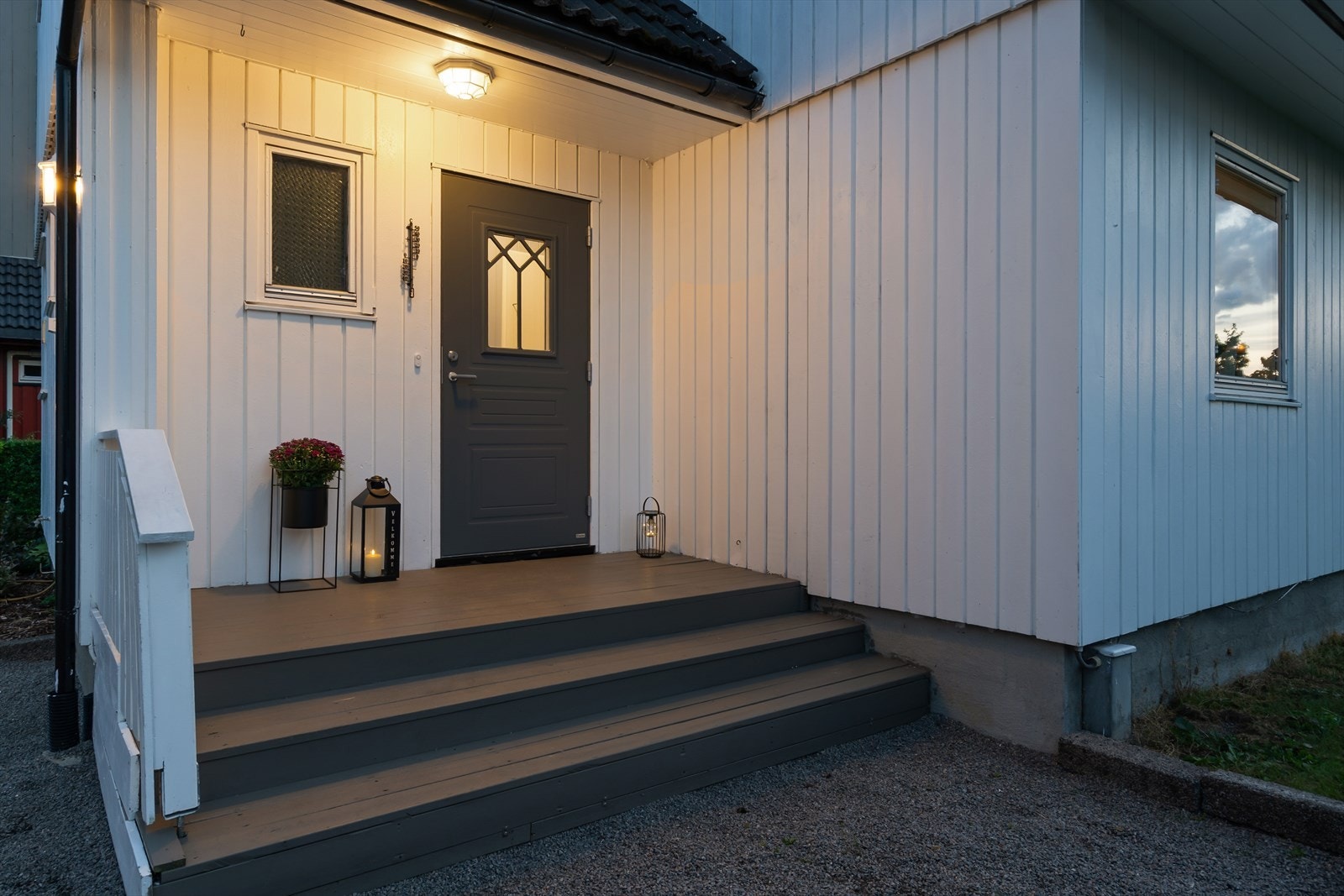 Hyggelig og velstelt inngangsparti. Galleribilde