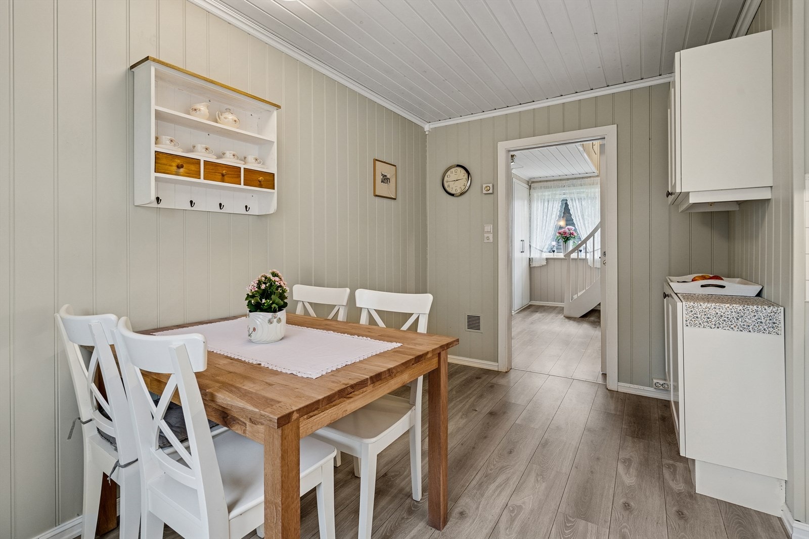 Koselig familiekjøkken. Galleribilde