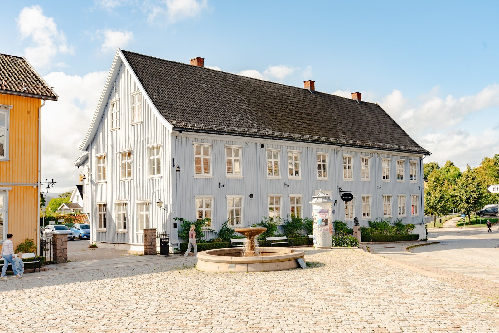 Drøbak sentrum. Galleribilde