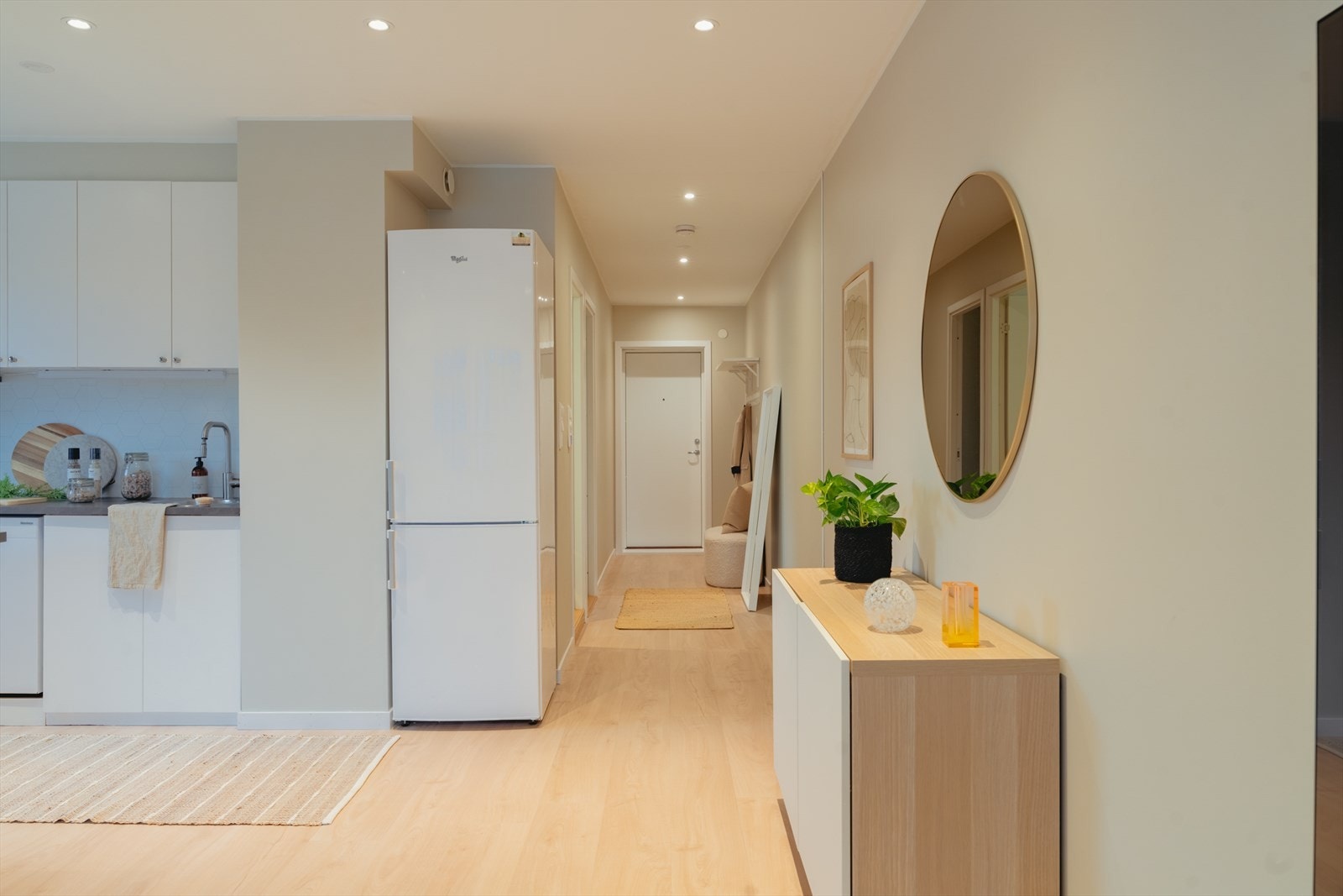 Ny himling i stue/kjøkken og gang i 2023/24. Galleribilde