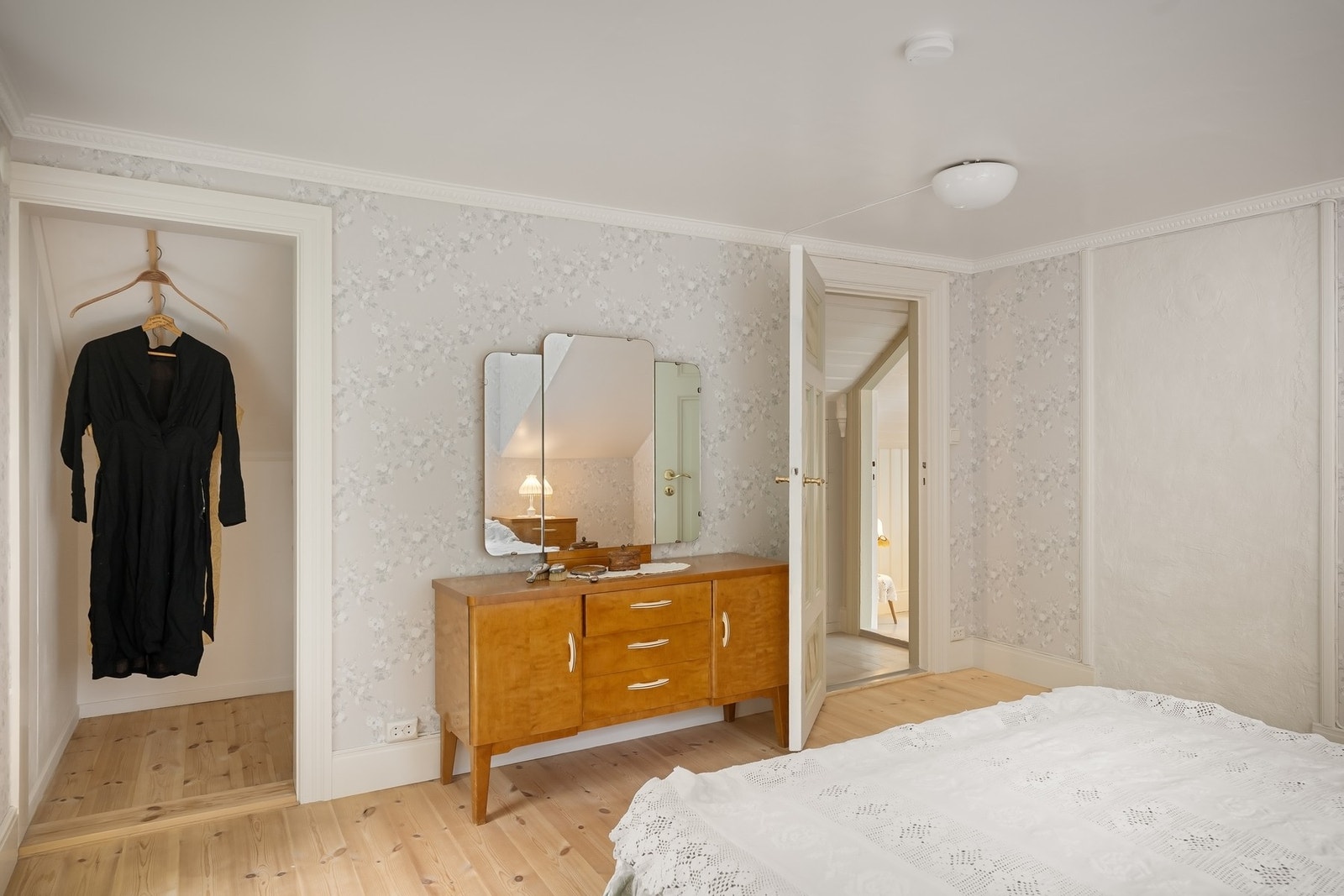 Det er egen garderobeløsning Galleribilde