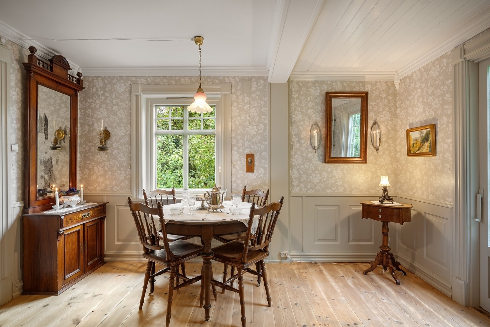 Spisestue Galleribilde