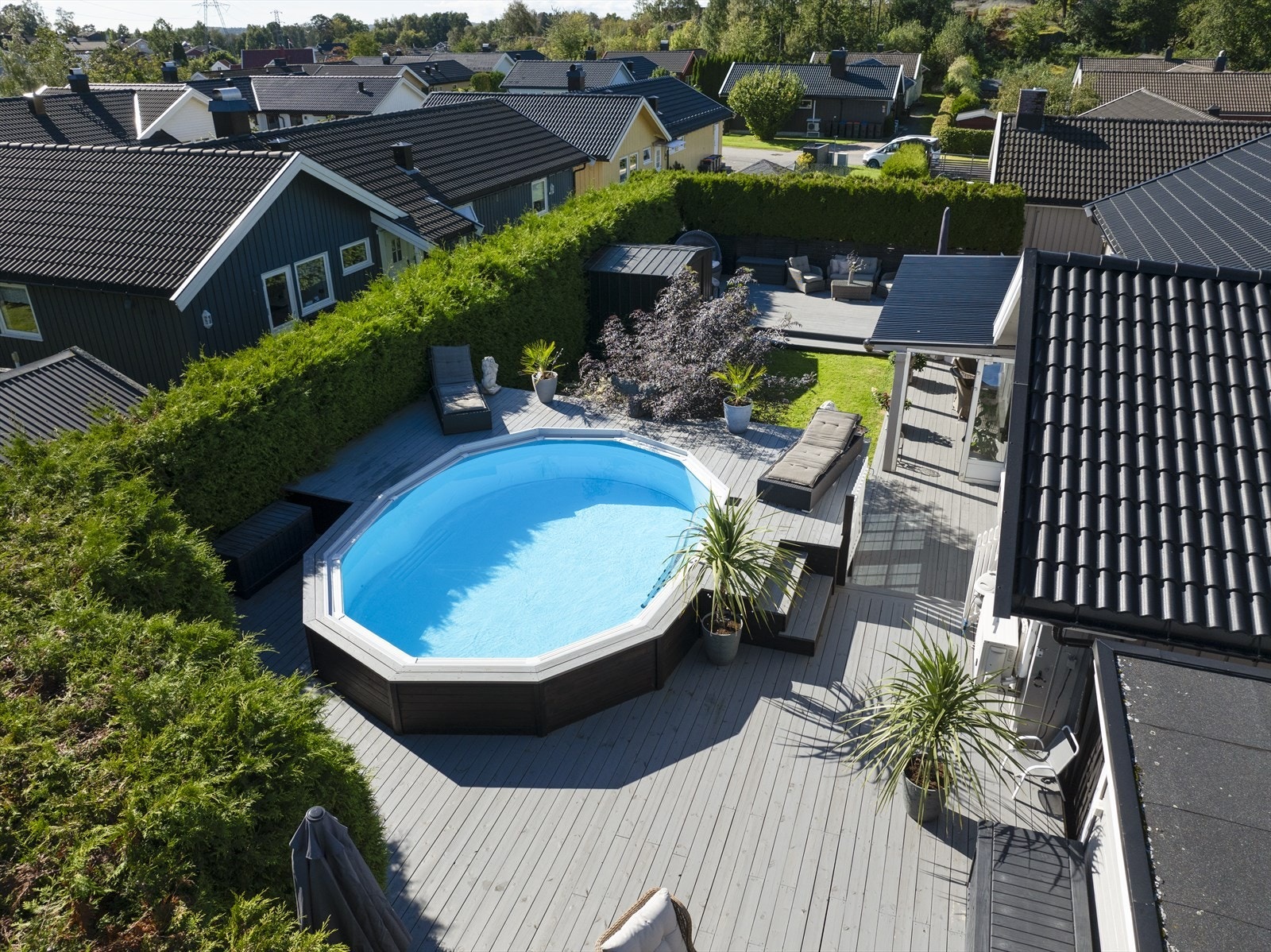 Svært usjenert hageanlegg. Galleribilde