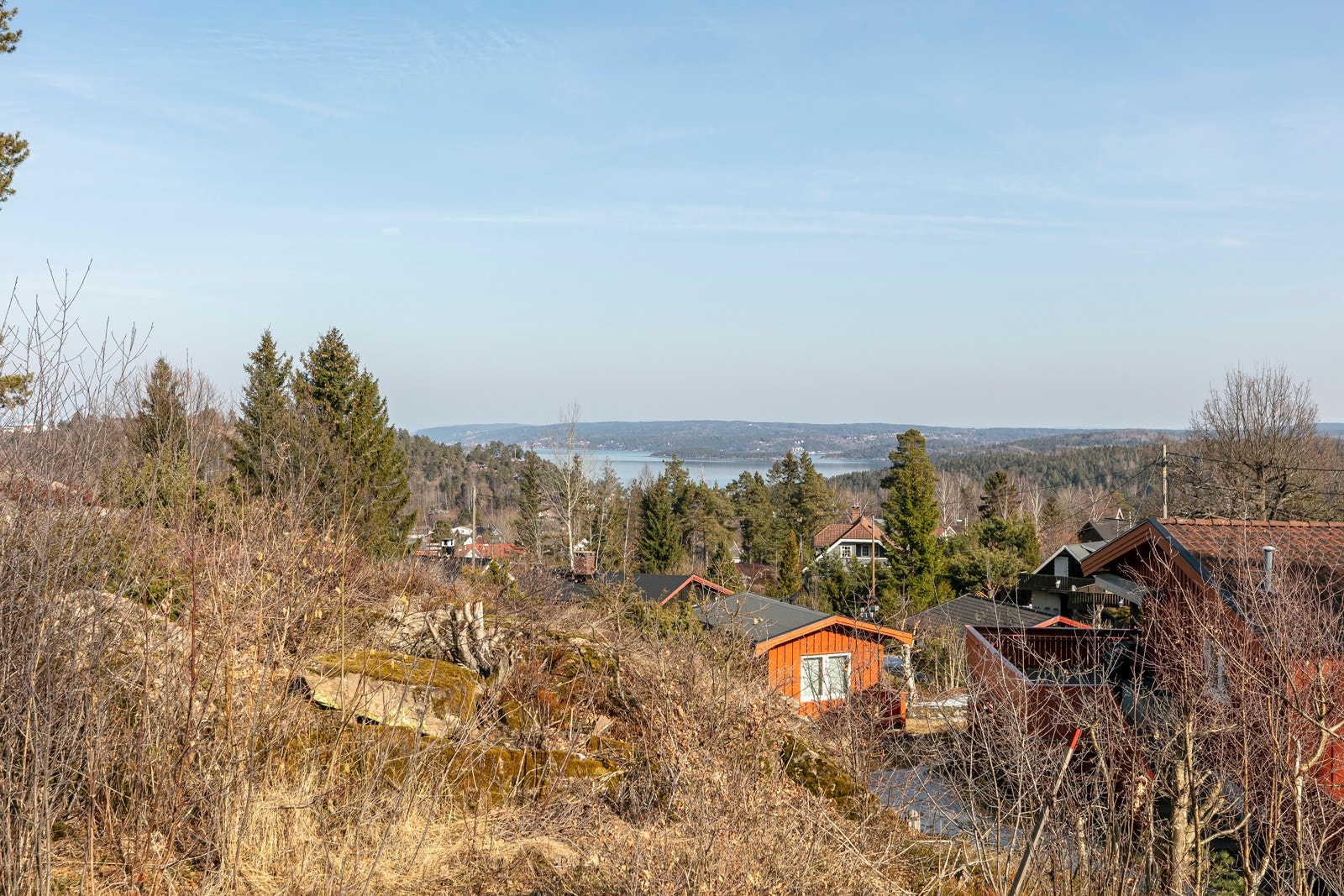 Beliggende i rolig boligområdet i Åros. Galleribilde