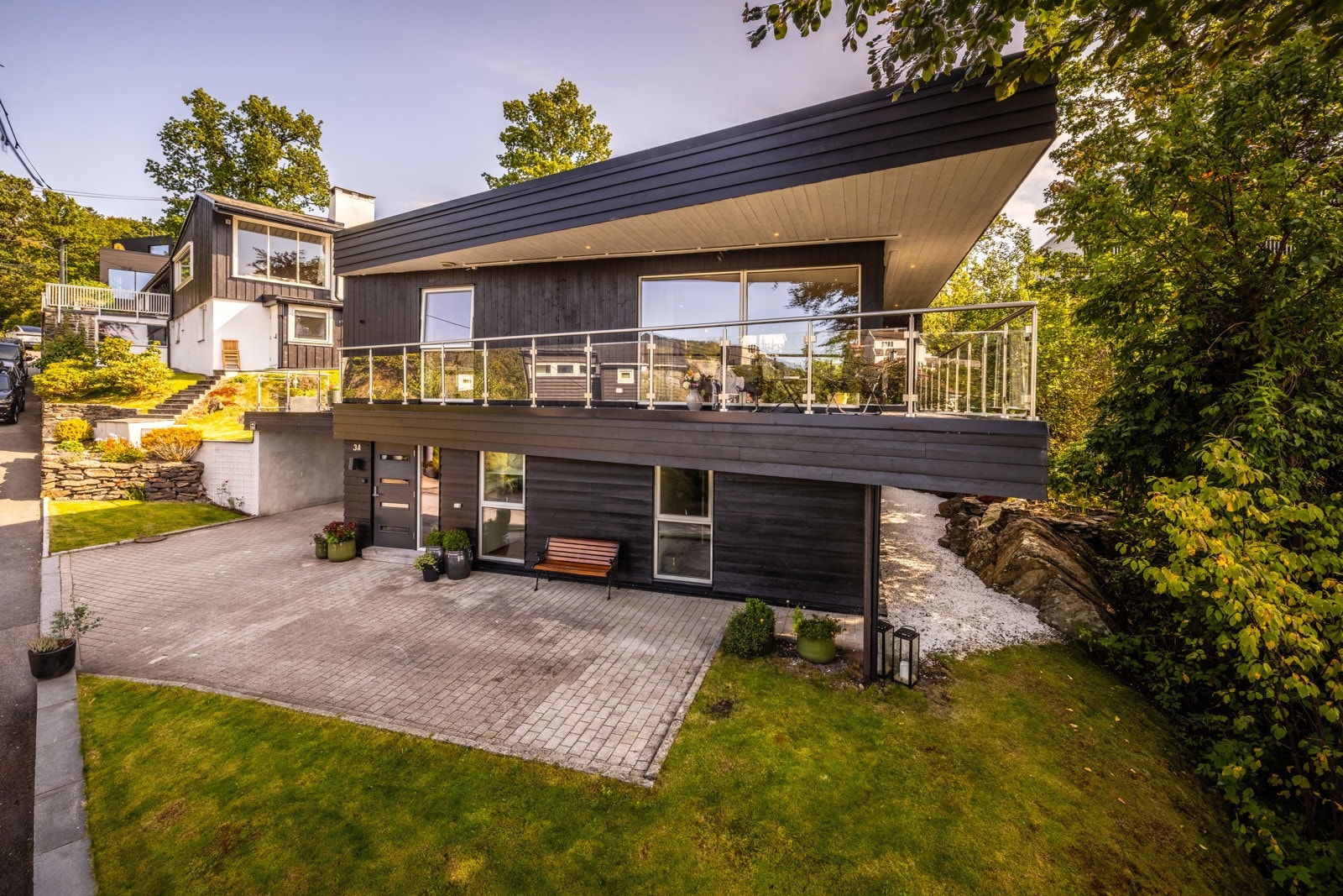 - Byttet takdekke/membranduk over terrasse og carport i 2017 av XLbemanning - Galleribilde