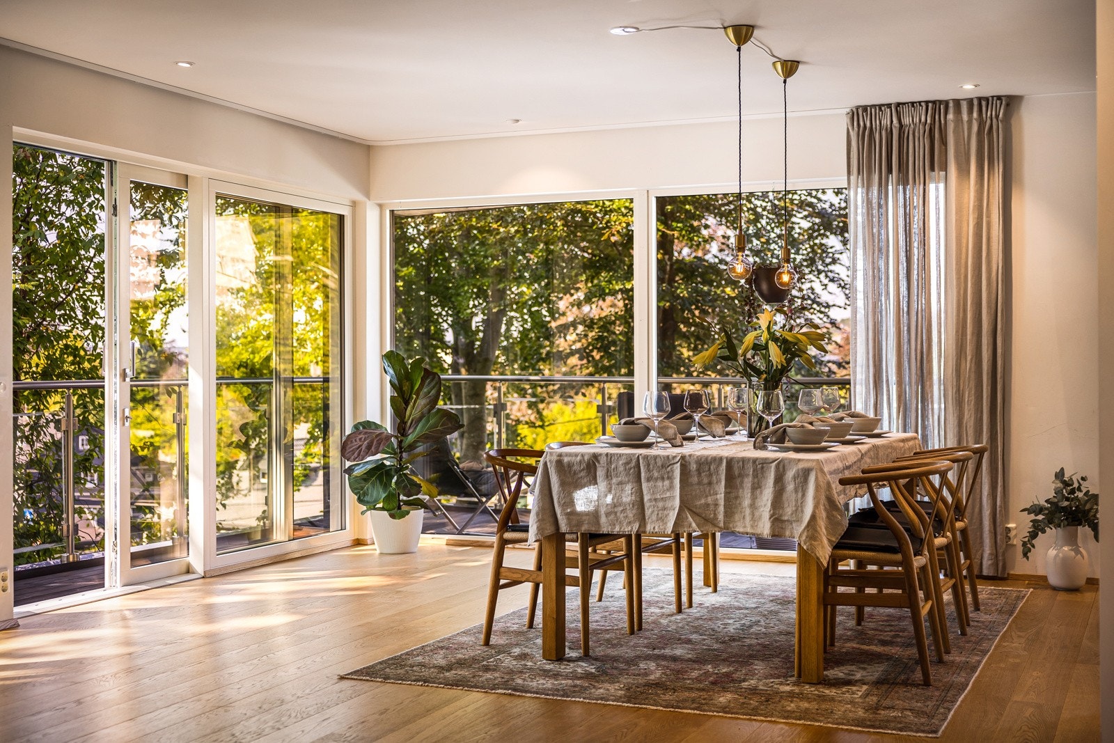 - Boligen var ny i 2016 og ligger i en svært rolig og barnevennlig gate - Galleribilde