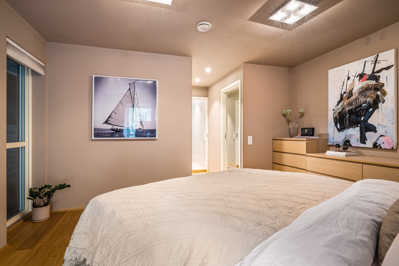 - Tilgang til svalgang fra hovedsoverom - Galleribilde